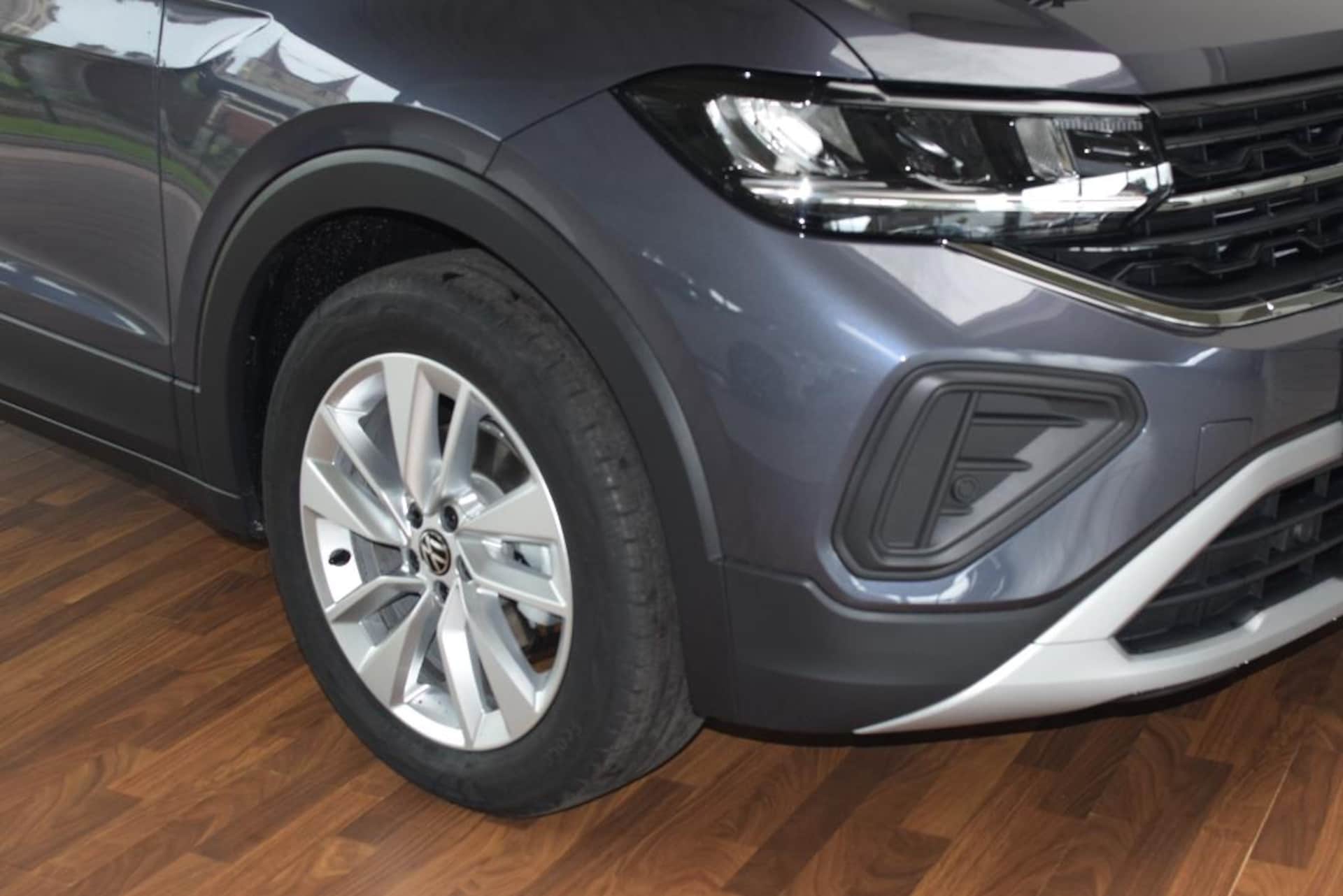 Volkswagen T-Cross Life