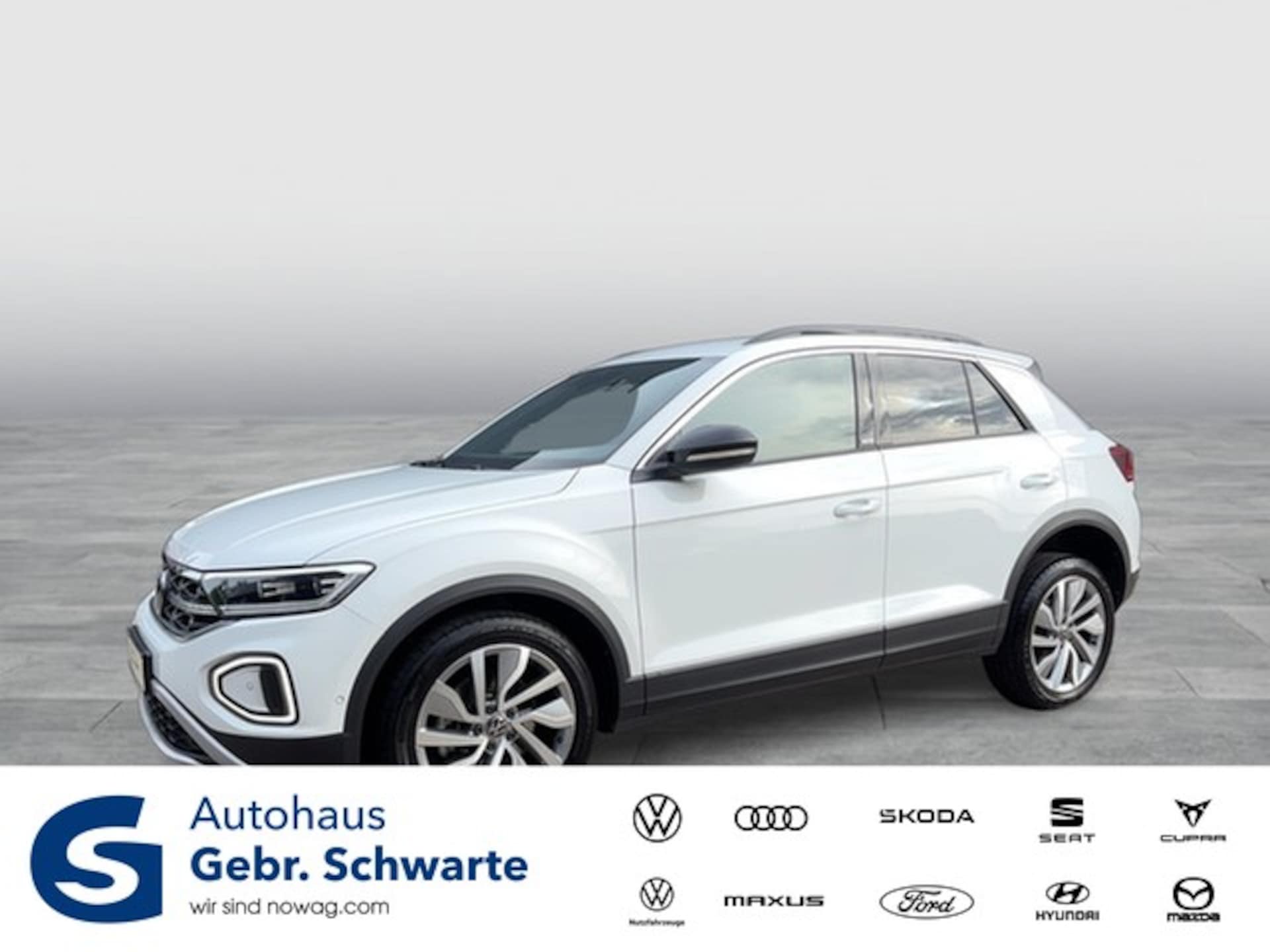 Volkswagen T-Roc 2024 — T-Roc 2.0 TDI DSG Move AHK+NAV+RFK+SPUR+IQ-LIGHT