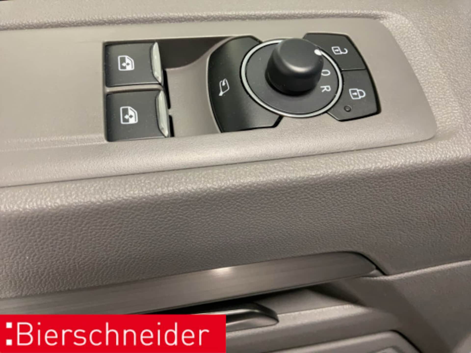 Volkswagen Transporter Kasten langer Radstand Plus