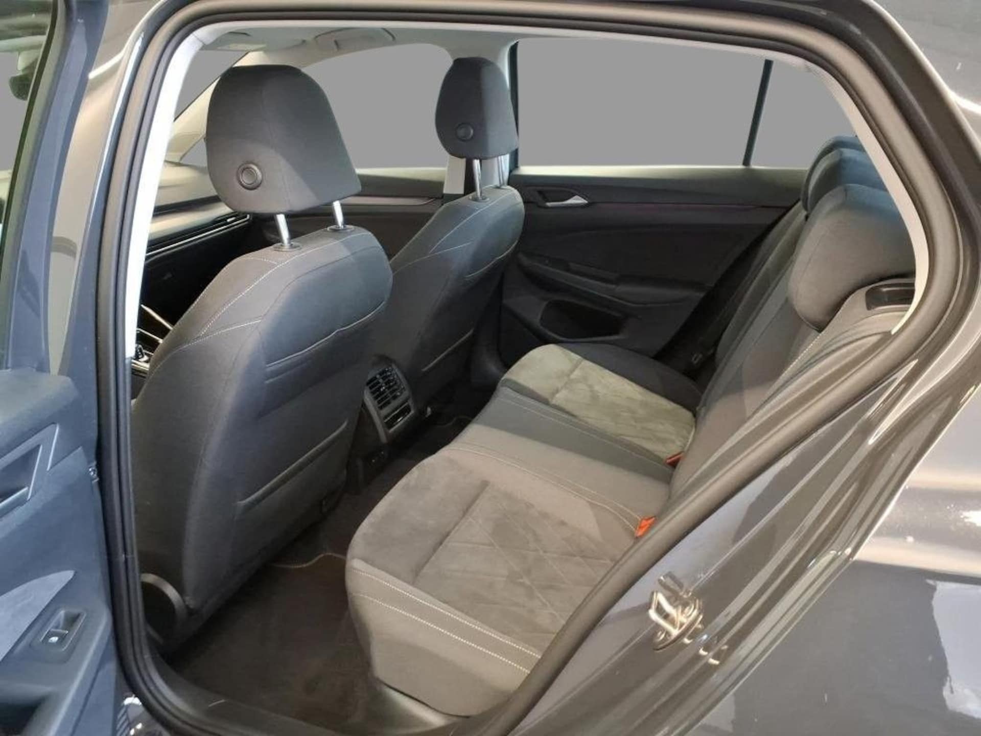 Volkswagen Golf Style