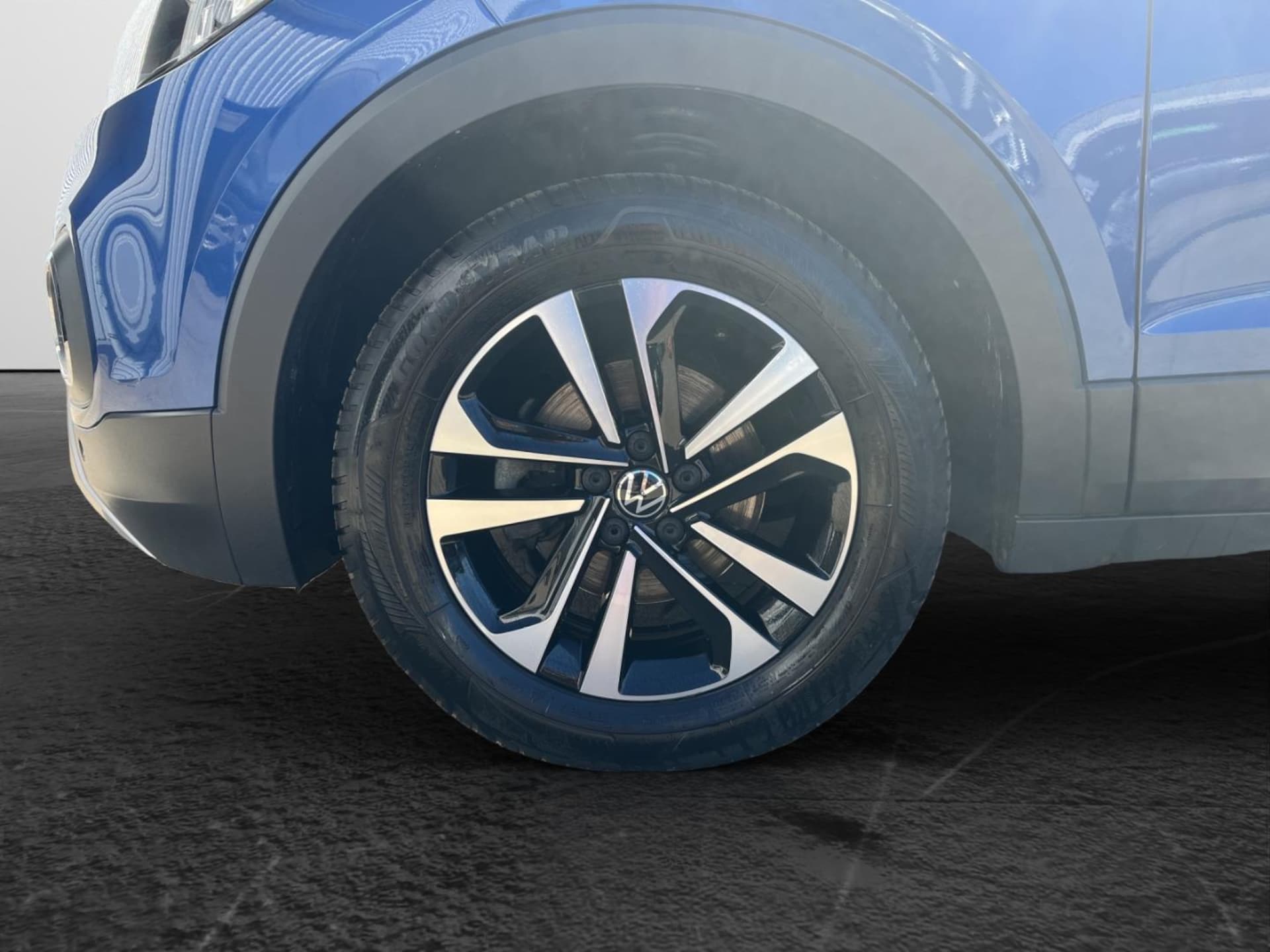Volkswagen T-Cross United