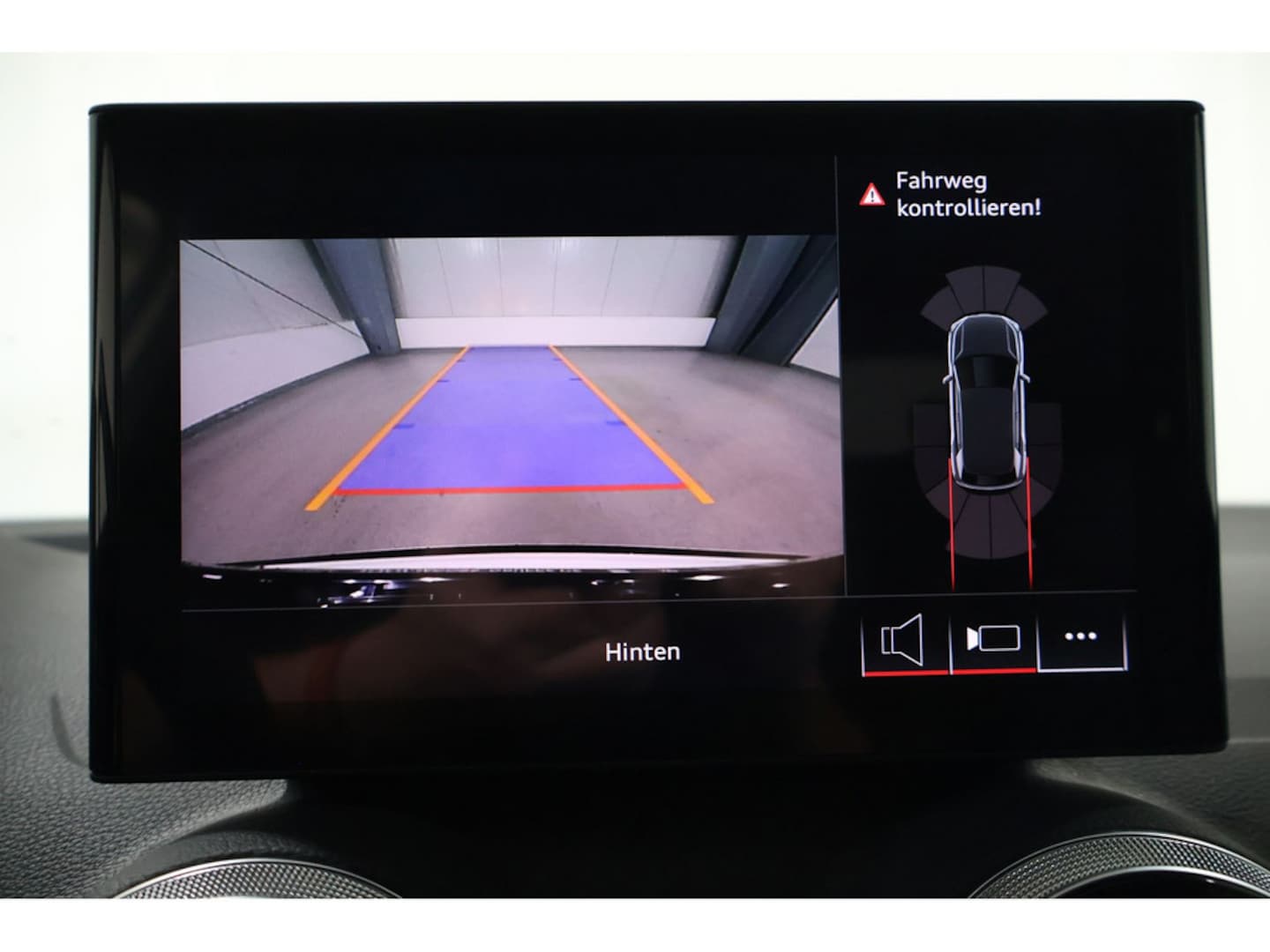 Bild über Audi Q2 S line 35 TFSI S tronic - für weitere Informationen kontaktieren Sie den Audi Partner