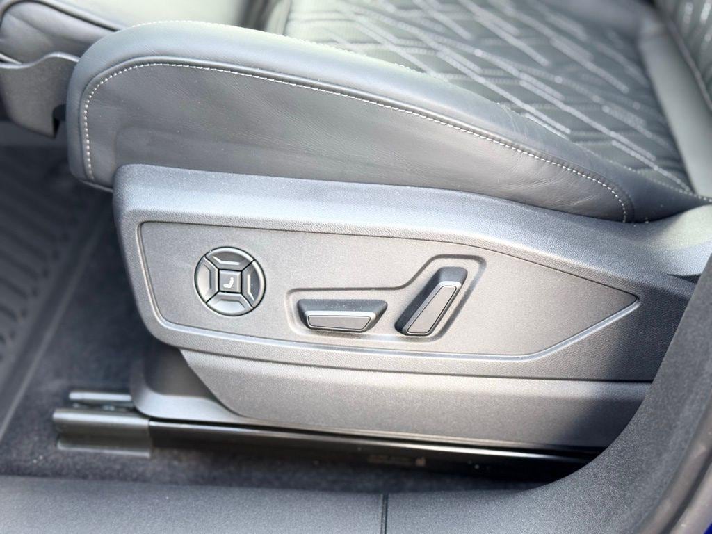 2025 Audi SQ5 Premium Plus - Photo 16