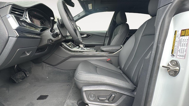 2026 Audi Q8 Premium Plus - Photo 9