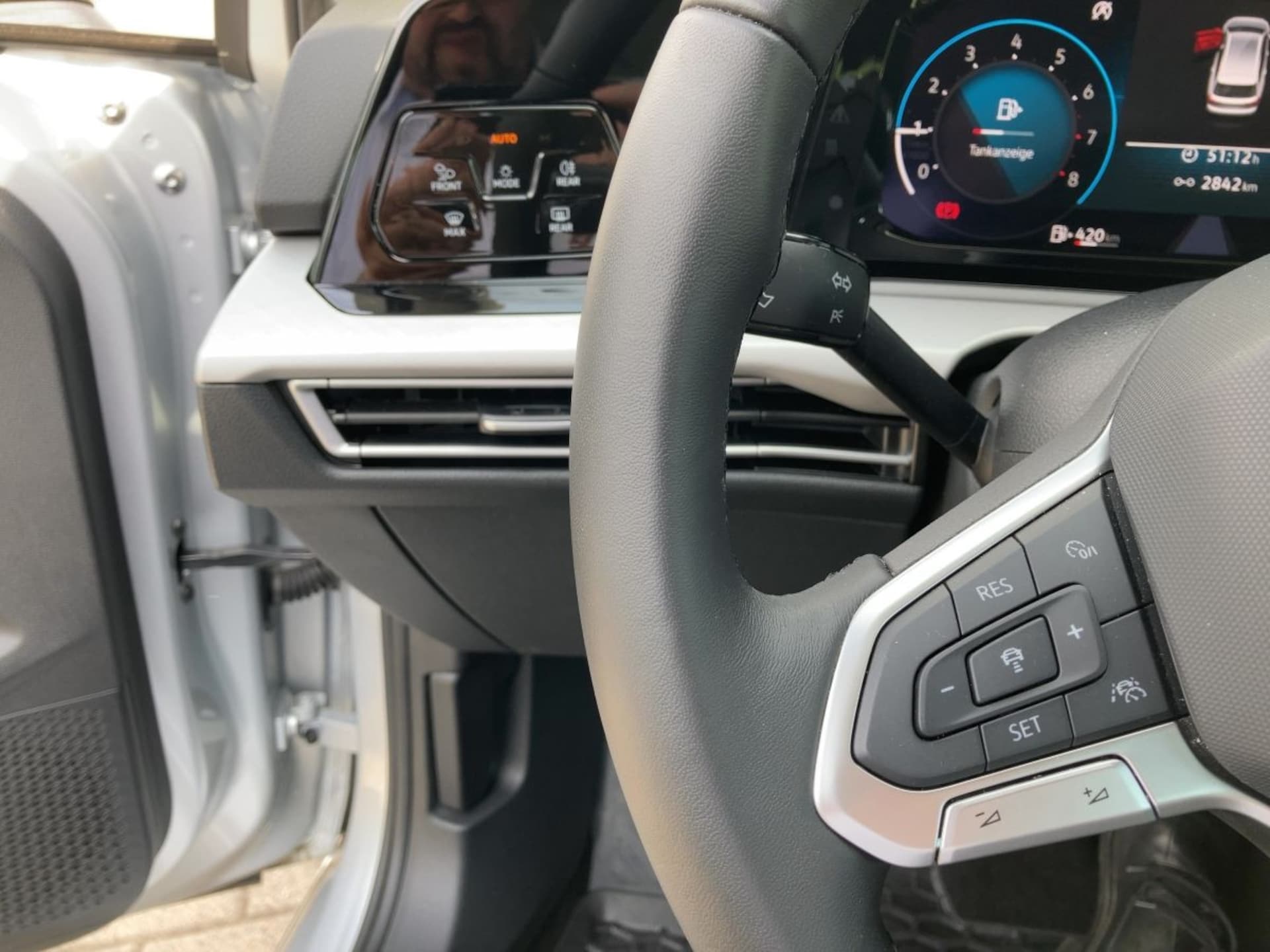 Volkswagen Golf Variant Life