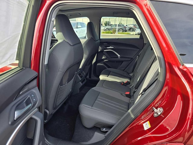 2025 Audi Q5 Premium Plus - Photo 18