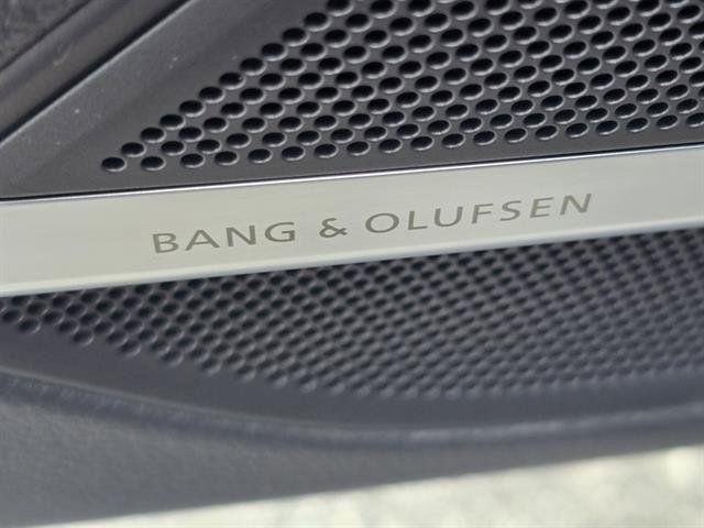 2025 Audi S8 Base - Photo 20