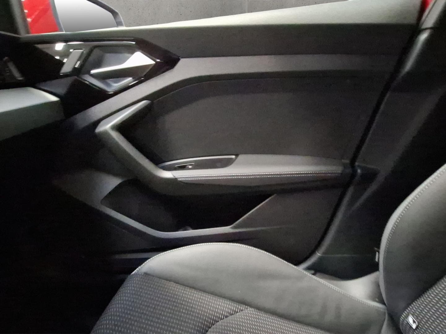 Bild über Audi A1 allstreet 35 TFSI S tronic - für weitere Informationen kontaktieren Sie den Audi Partner