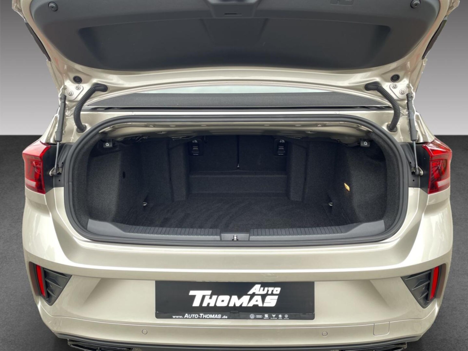 Volkswagen T-Roc Cabriolet R-Line