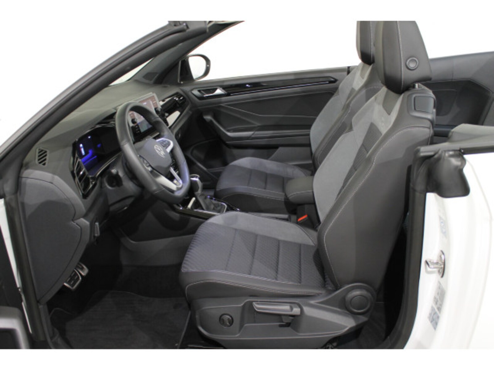 Volkswagen T-Roc Cabriolet – Bild 12