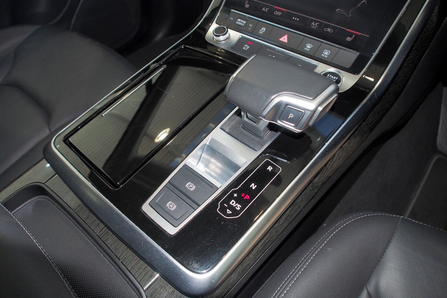 Image about Audi Q7 45 TDI quattro tiptronic