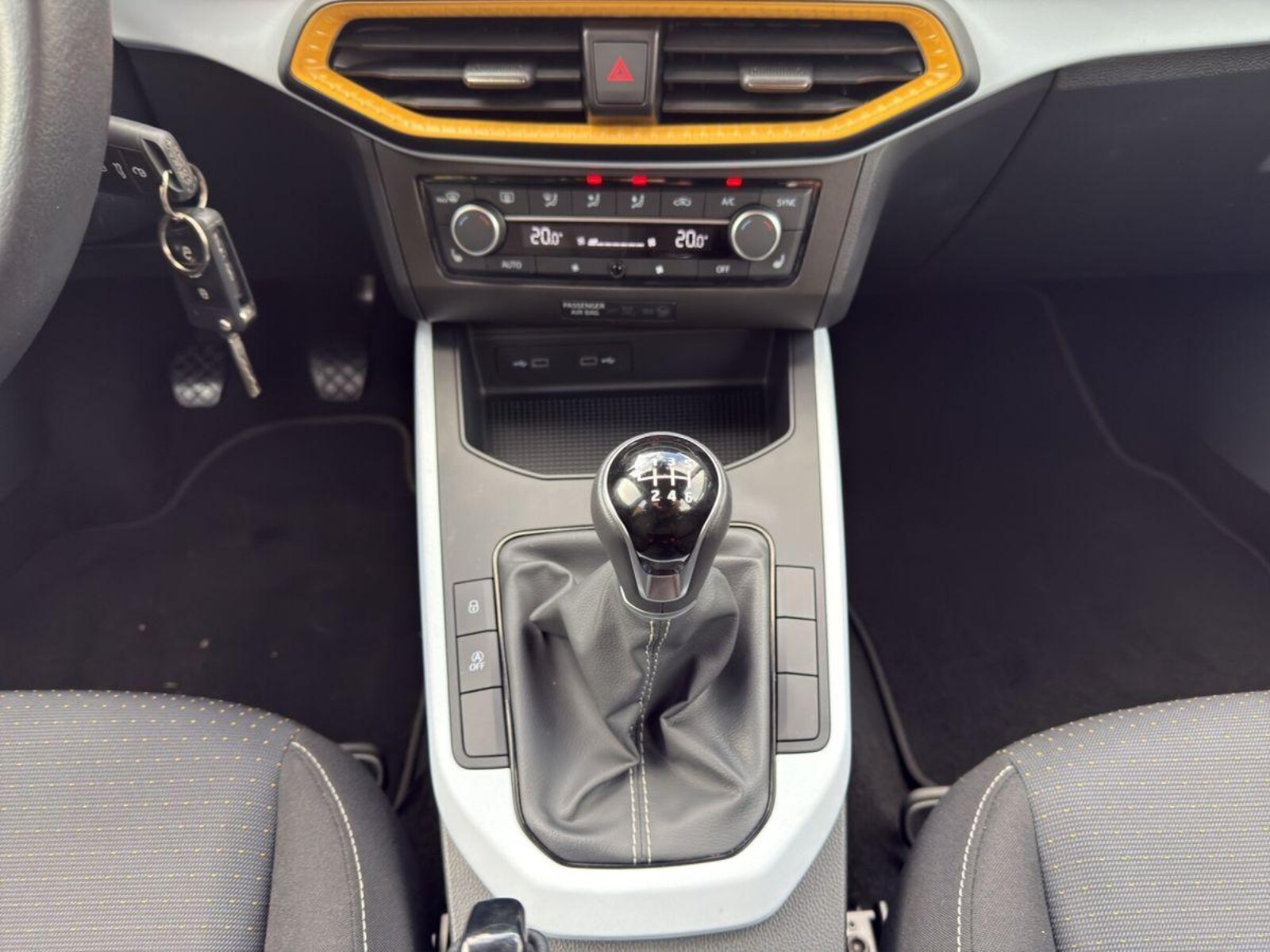 SEAT Arona – Bild 14