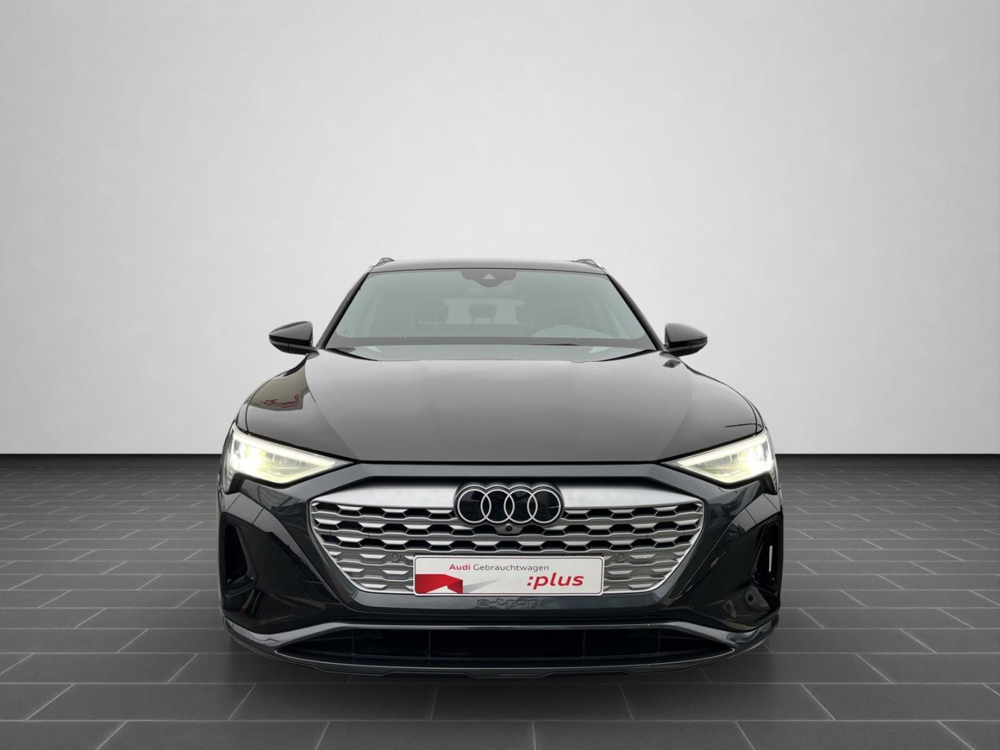 Image about Audi Q8 e-tron advanced 55 e-tron quattro