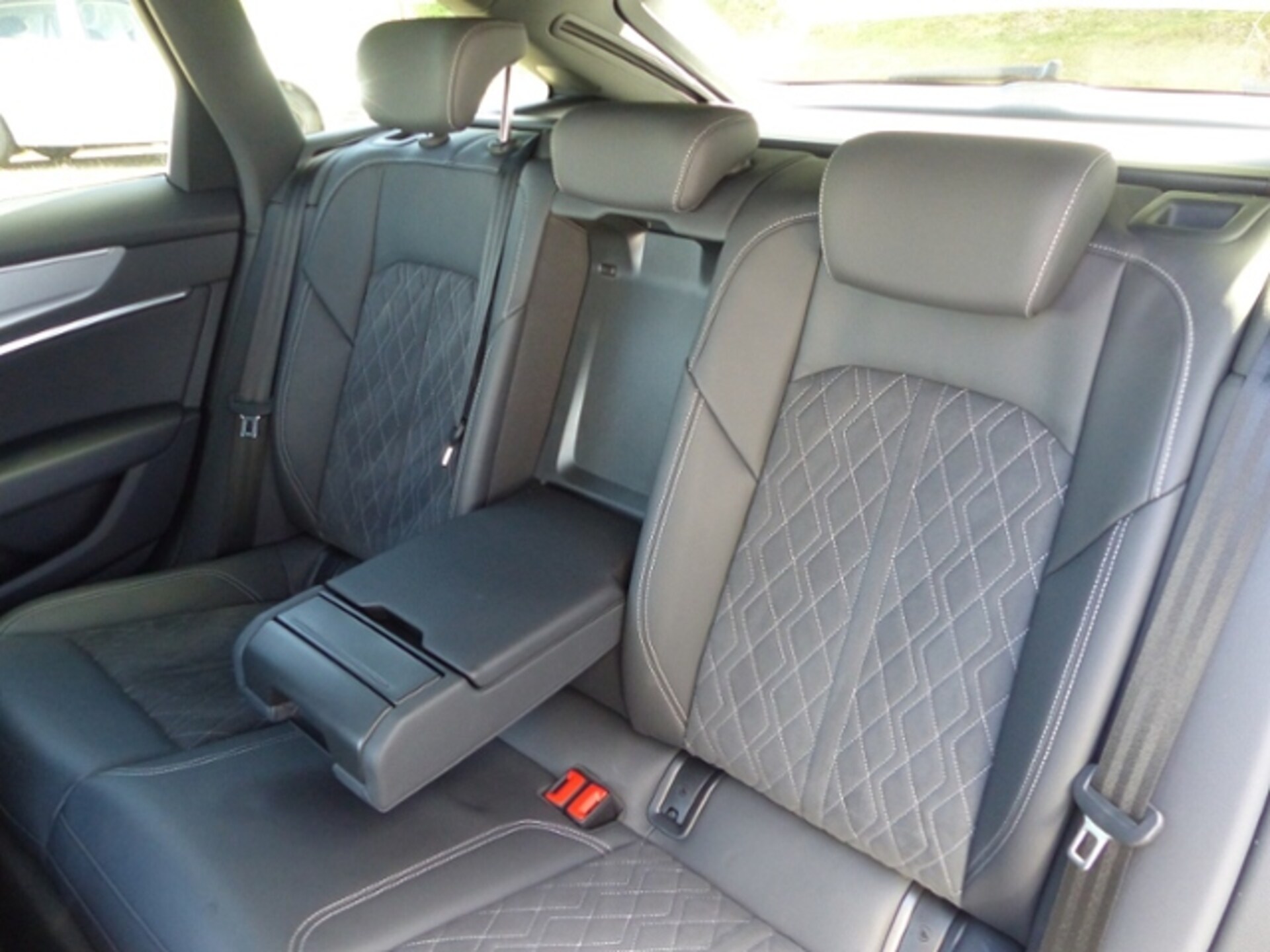 Audi S6 Avant