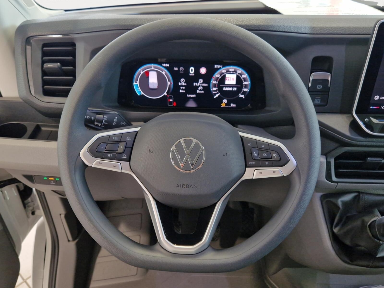 Volkswagen Crafter Kasten mittlerer Radstand – Bild 9