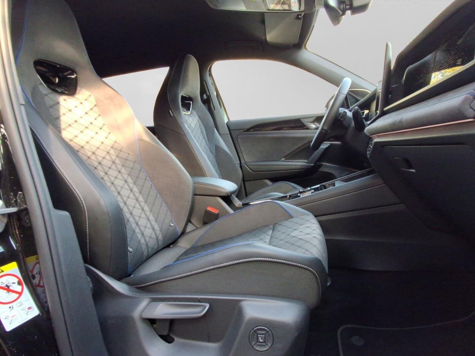 Volkswagen Tayron – Bild 4