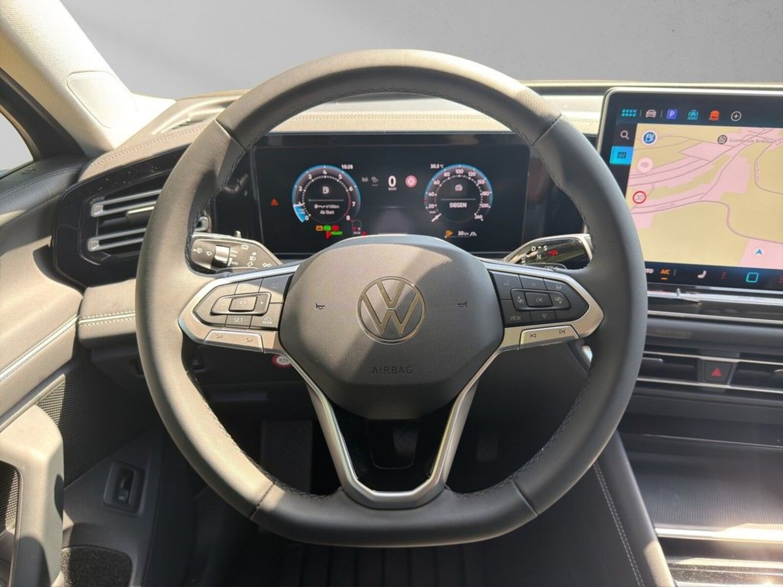 Volkswagen Tiguan – Bild 12
