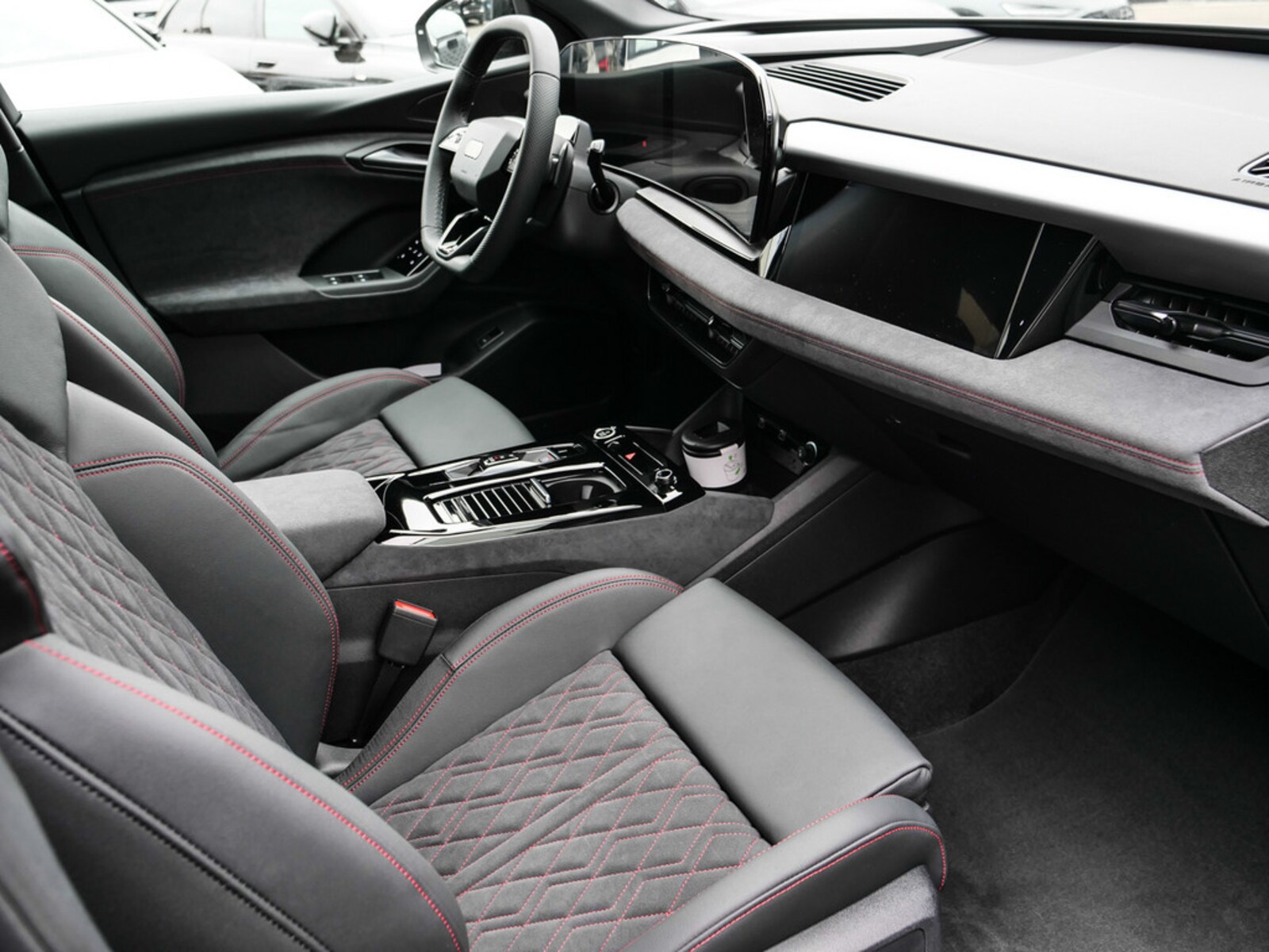 Audi Q6 e-tron – Bild 15