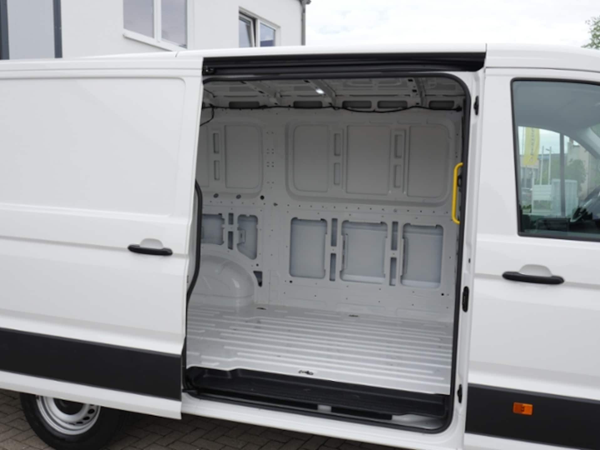 Volkswagen Crafter Kasten mittlerer Radstand