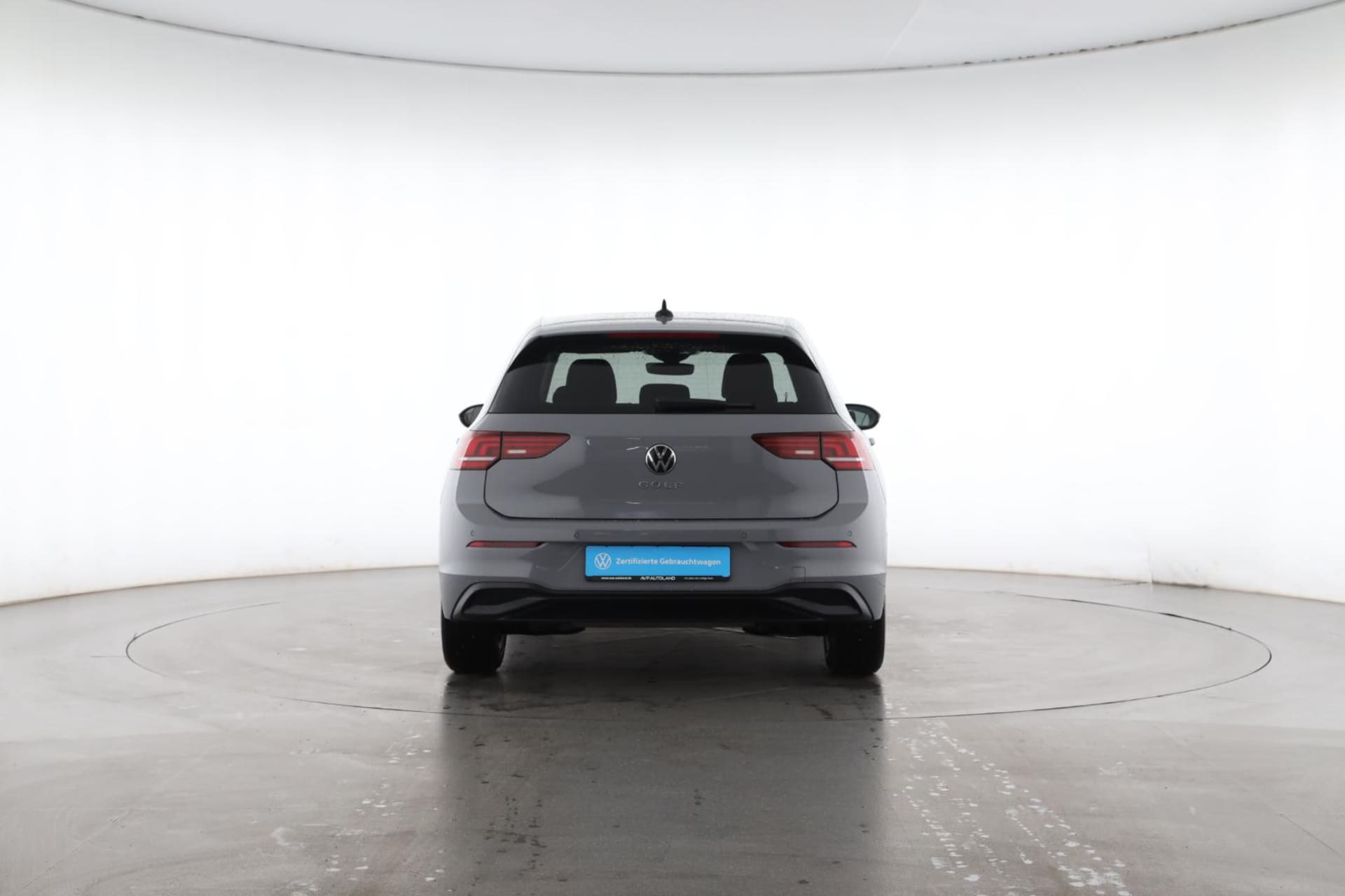 Volkswagen Golf Life