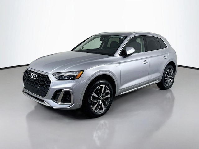 Photo of 2023 Audi Q5