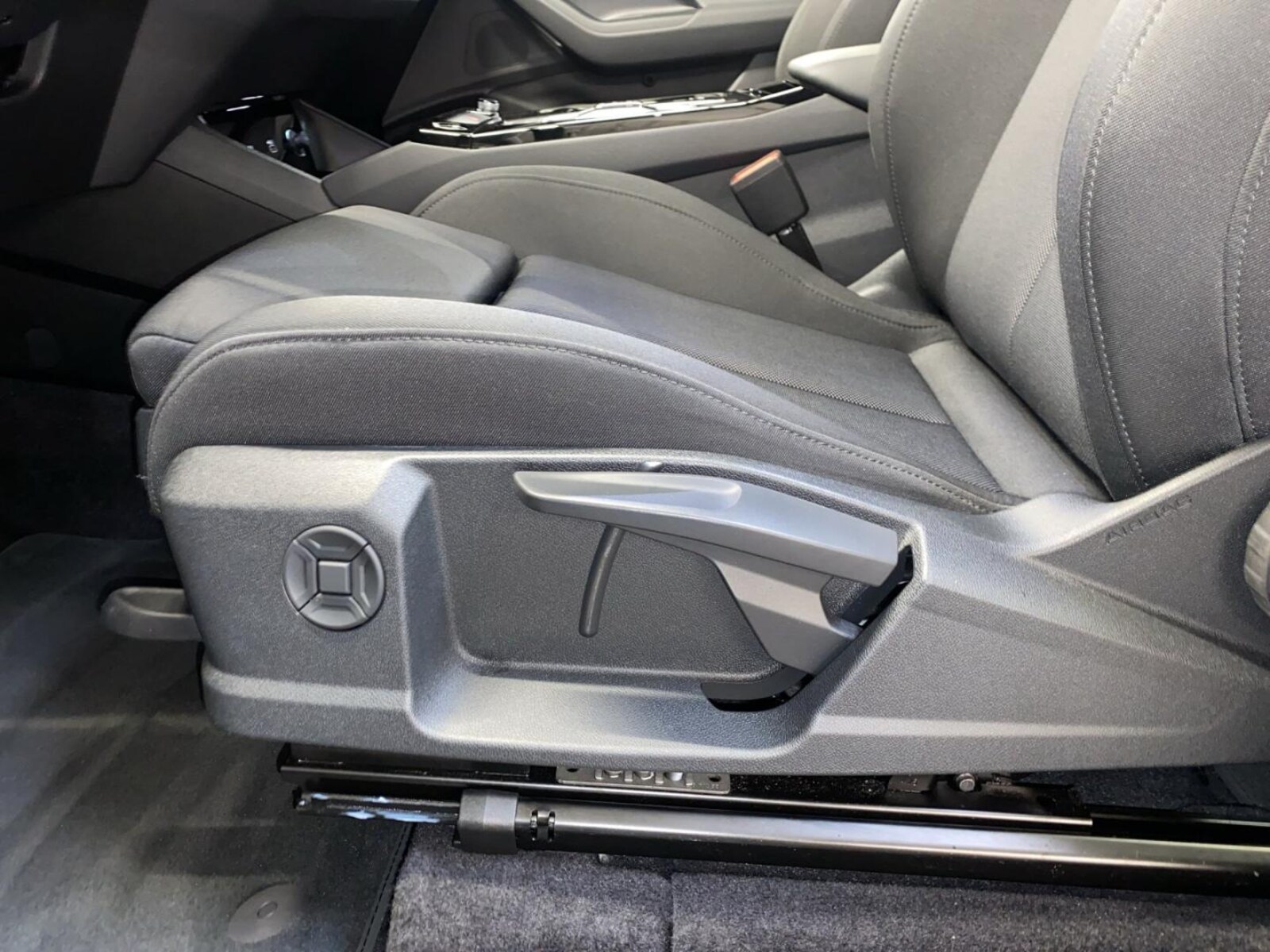 Audi Q6 e-tron – Bild 10