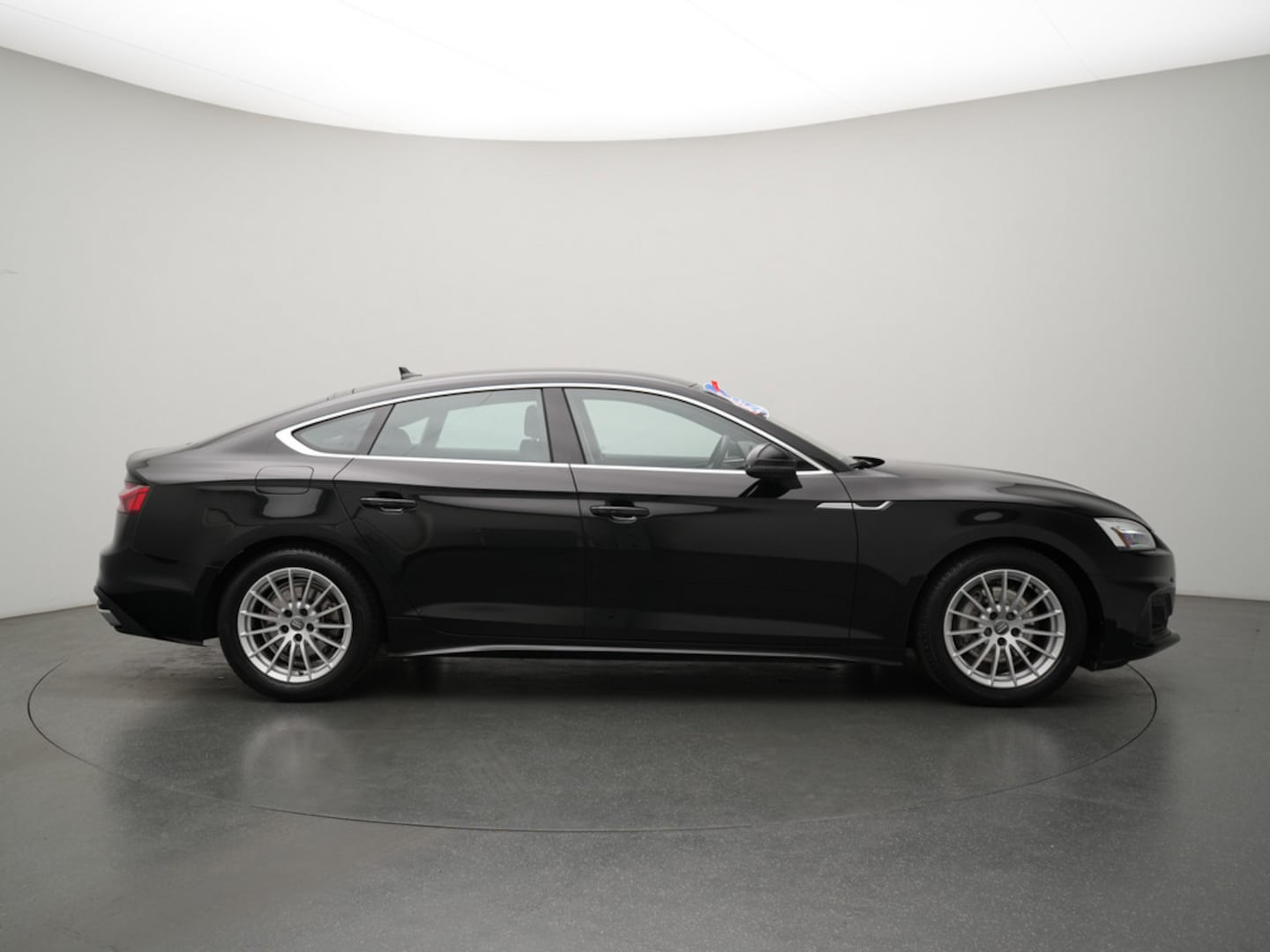 Bild über Audi A5 Sportback 40 TDI S tronic - für weitere Informationen kontaktieren Sie den Audi Partner
