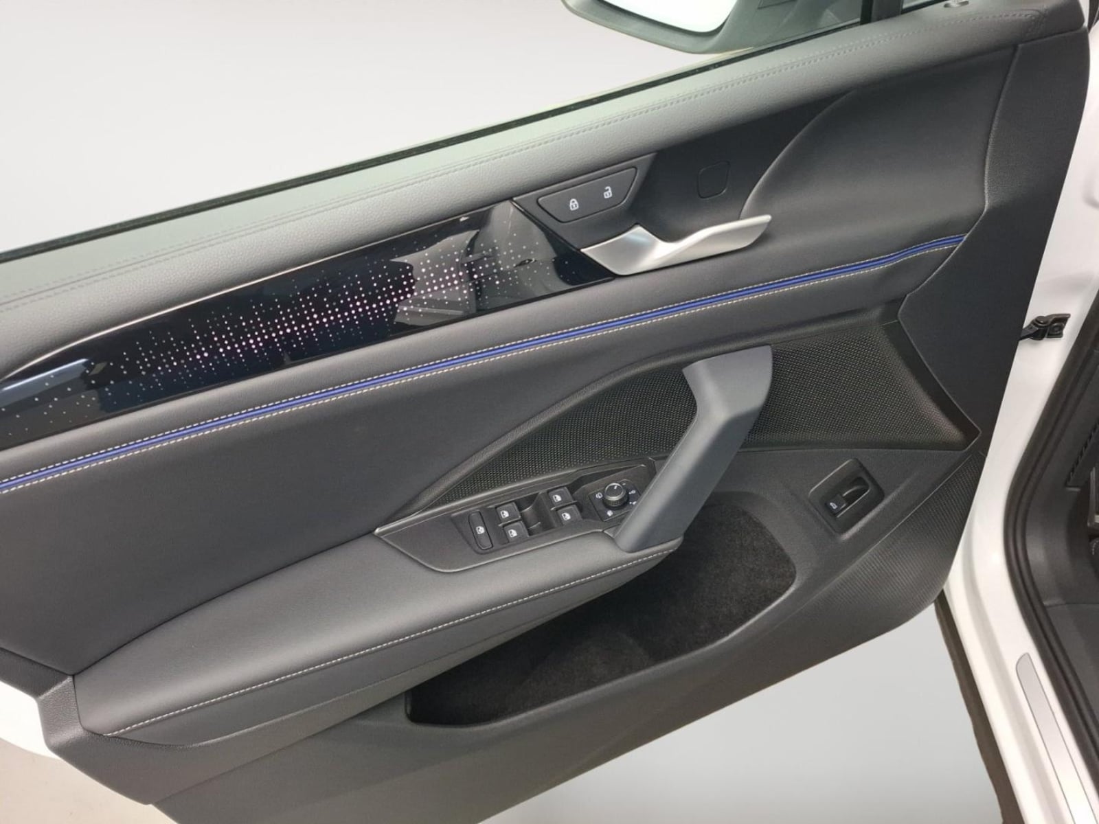 Volkswagen Tiguan – Bild 13