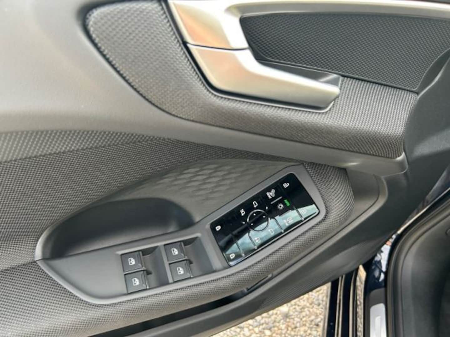 Bild über Audi A5 Avant TFSI 150 kW S tronic - für weitere Informationen kontaktieren Sie den Audi Partner