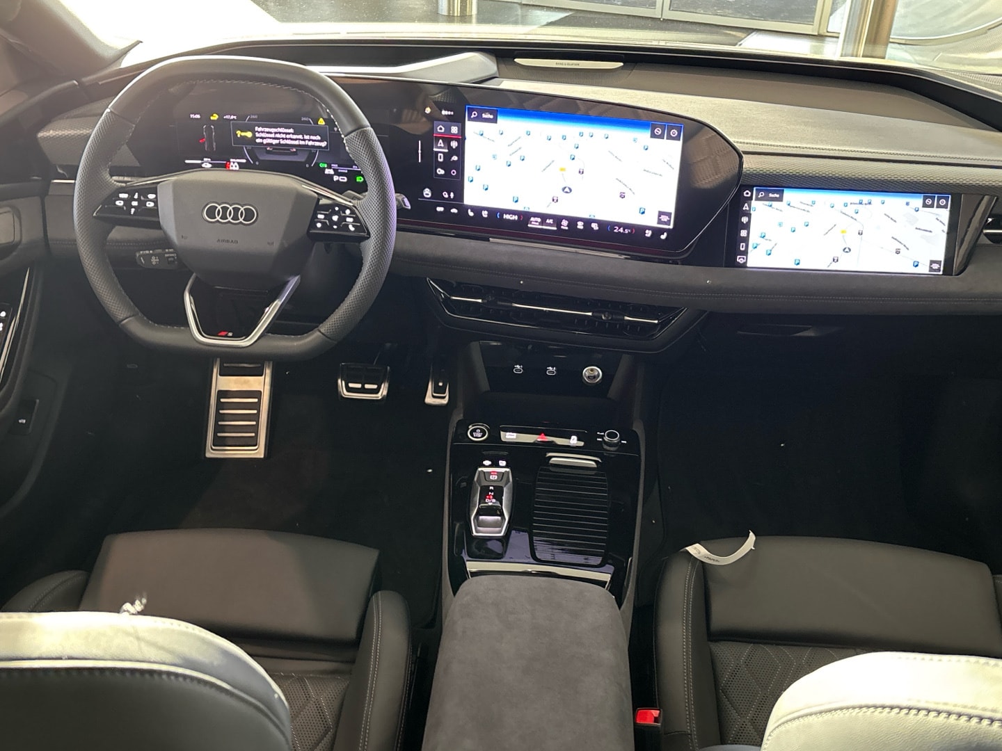 Bild über Audi A6 Avant e-tron e-tron performance - für weitere Informationen kontaktieren Sie den Audi Partner