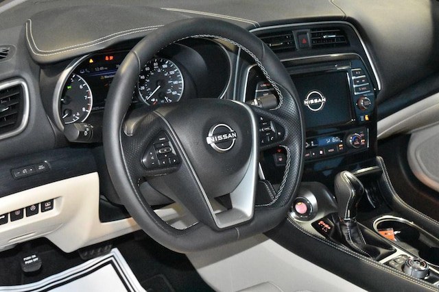 2023 Nissan Maxima