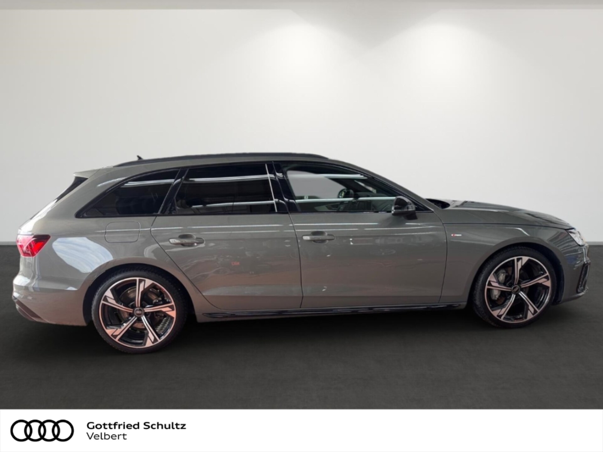 Audi A4 Avant S line