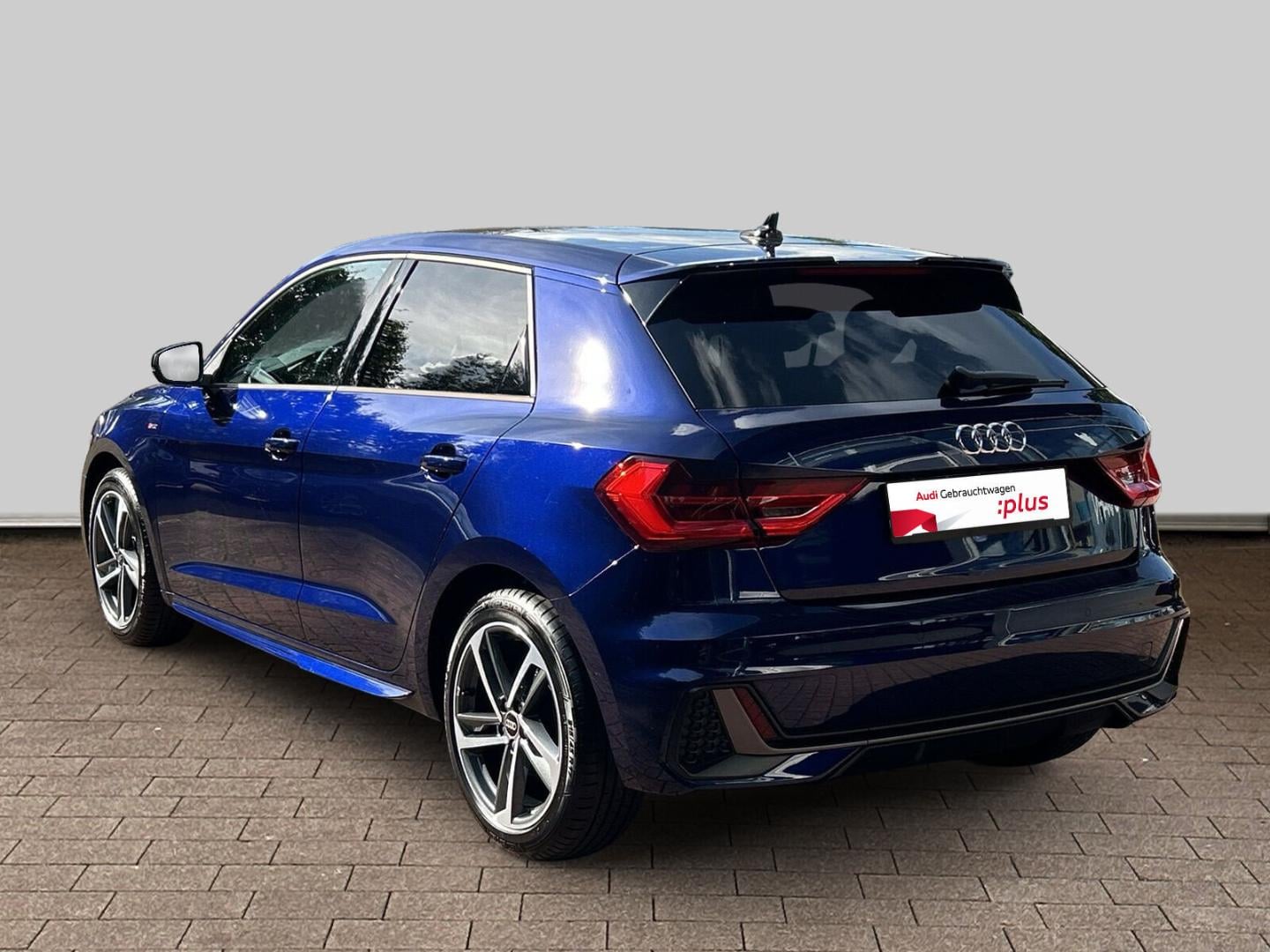 Bild über Audi A1 Sportback S line 25 TFSI S tronic - für weitere Informationen kontaktieren Sie den Audi Partner