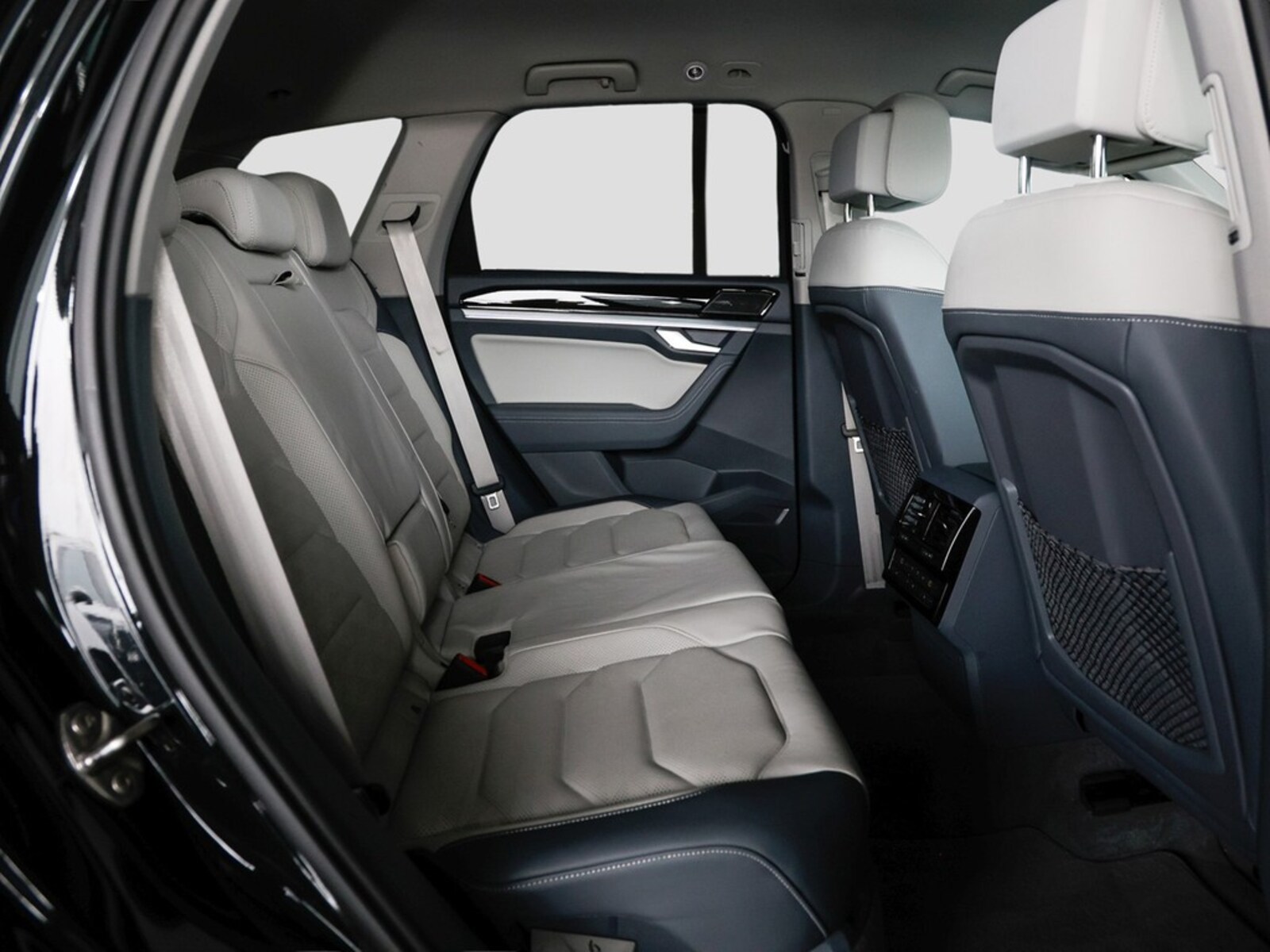 Volkswagen Touareg – Bild 10