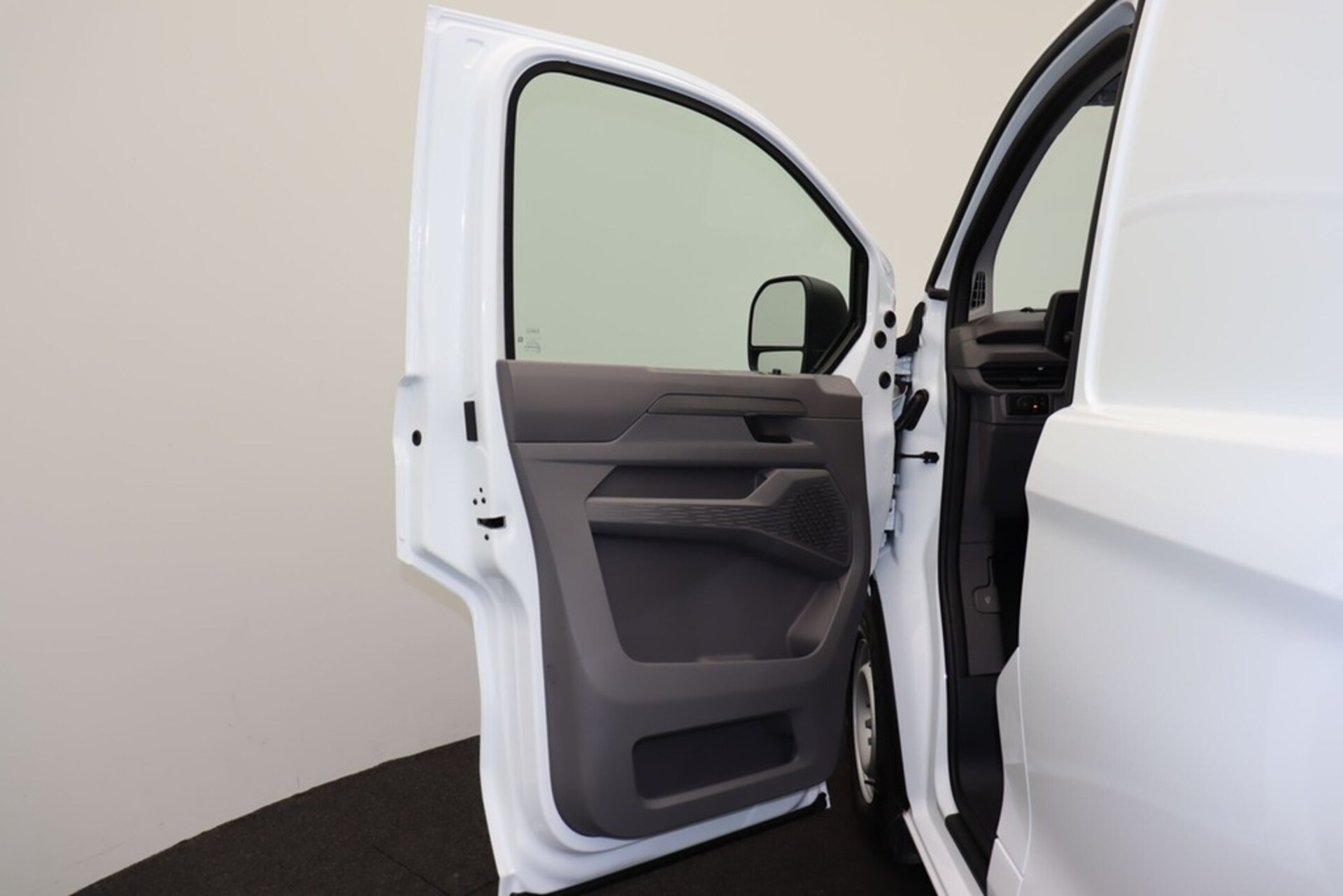 Volkswagen Transporter Kasten langer Radstand