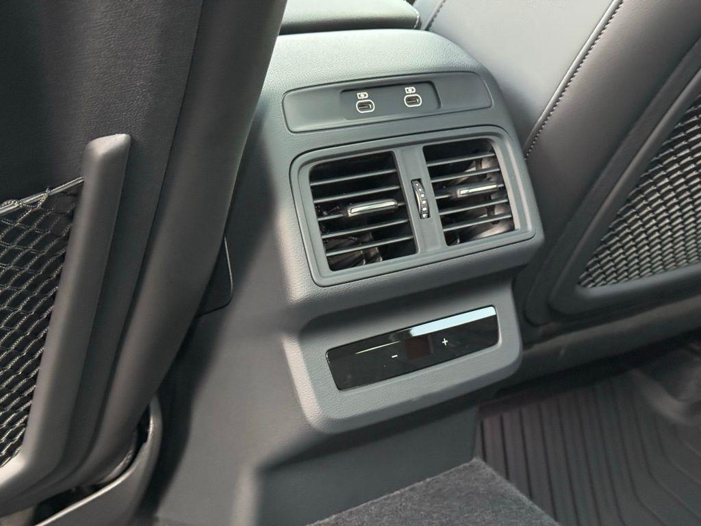 2025 Audi SQ5 Premium Plus - Photo 22