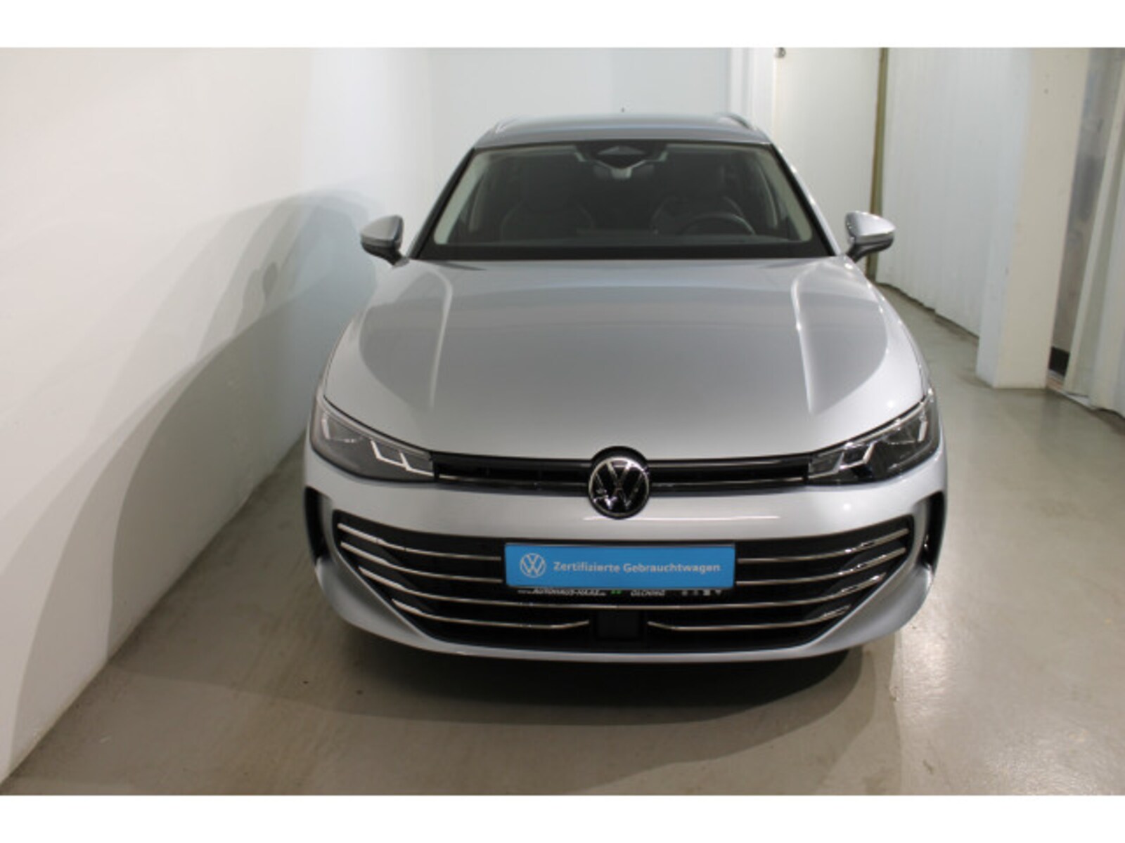 Volkswagen Passat – Bild 4