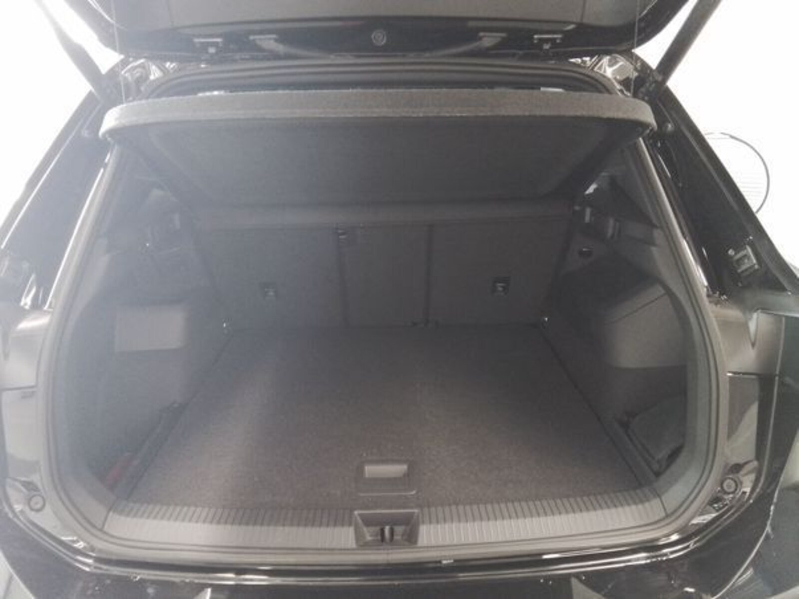 Volkswagen Tiguan – Bild 10