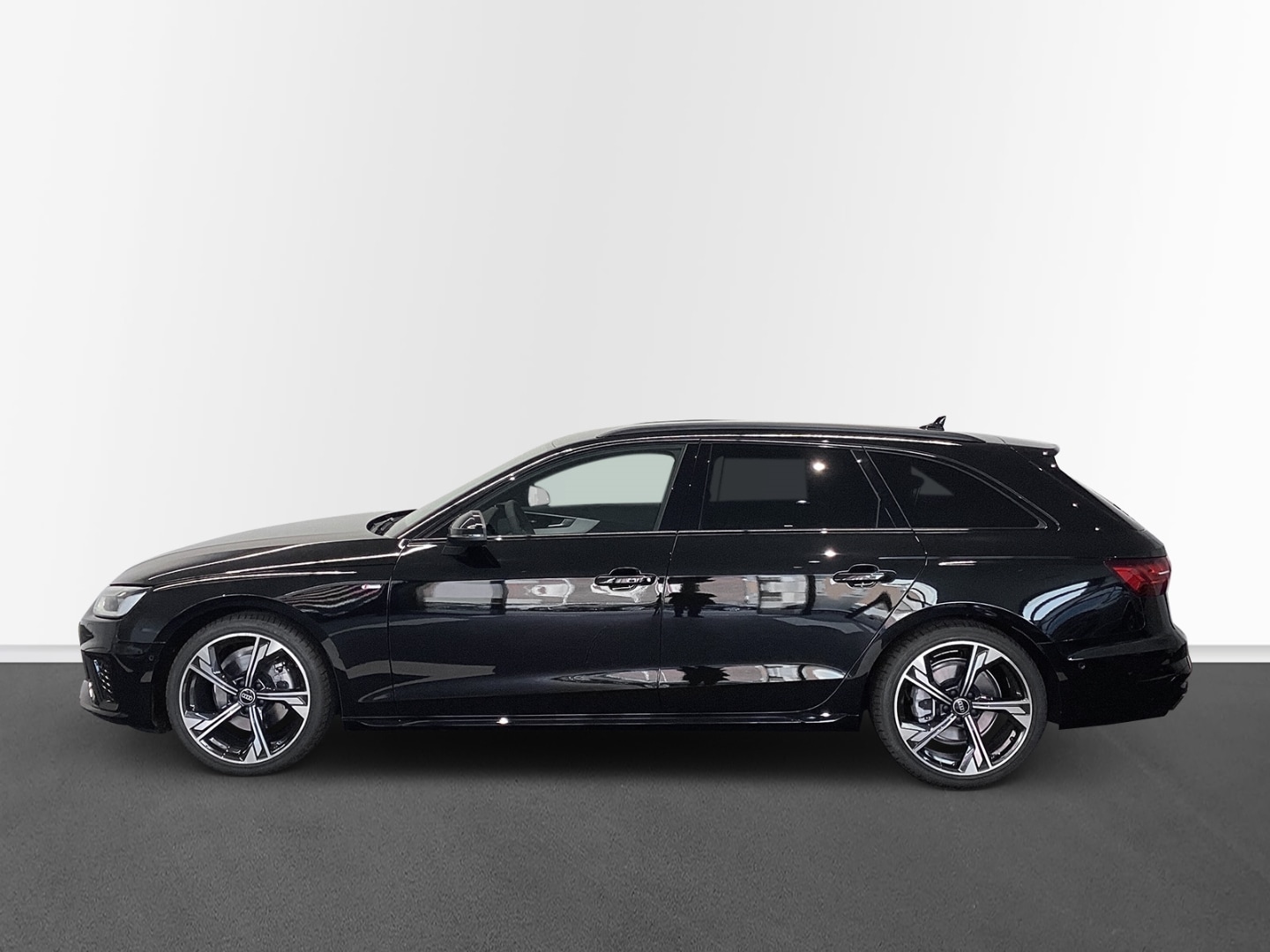 Bild über Audi A4 Avant S line 35 TFSI S tronic - für weitere Informationen kontaktieren Sie den Audi Partner
