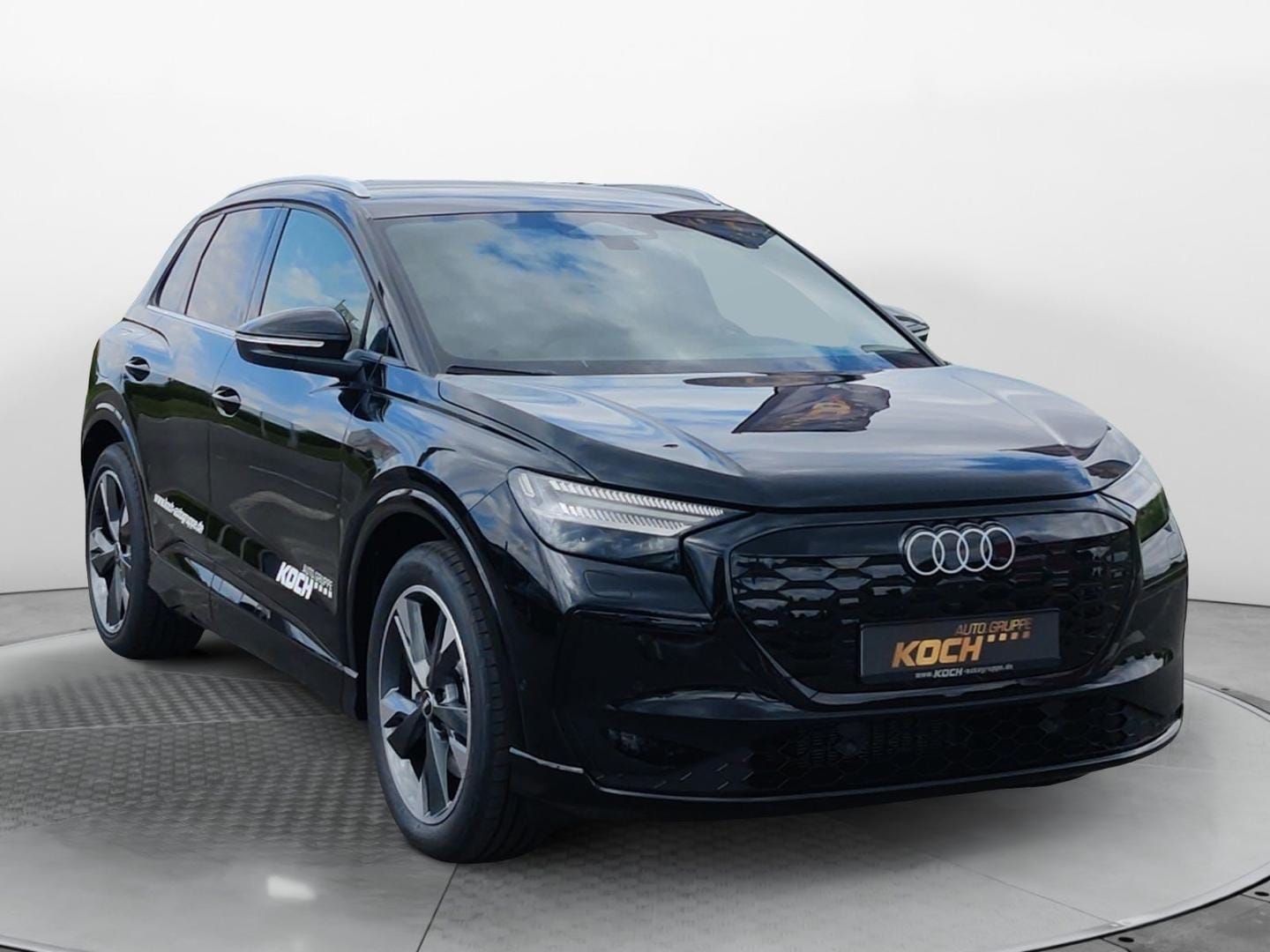 Bild über Audi Q4 SUV e-tron e-tron performance 210 kW - für weitere Informationen kontaktieren Sie den Audi Partner