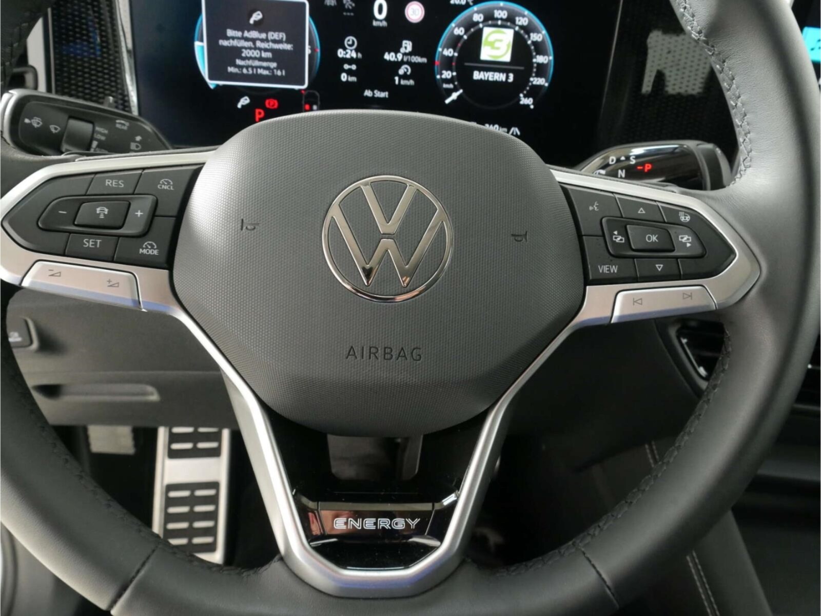 Volkswagen Tiguan – Bild 11