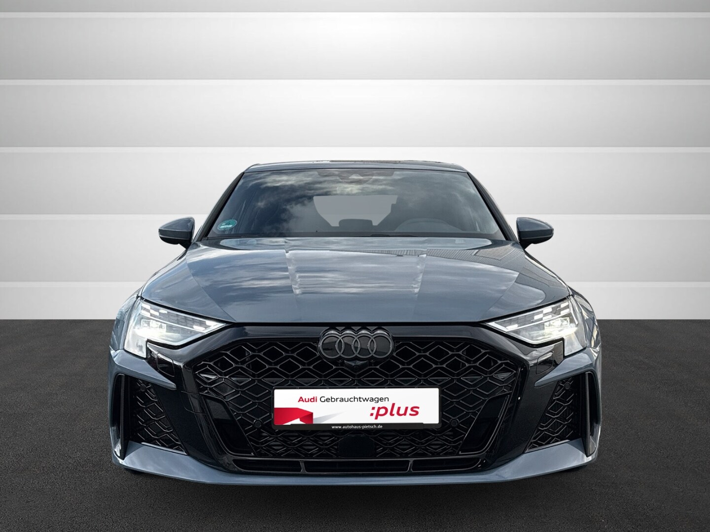 Image about Audi RS 3 Sportback TFSI quattro S tronic