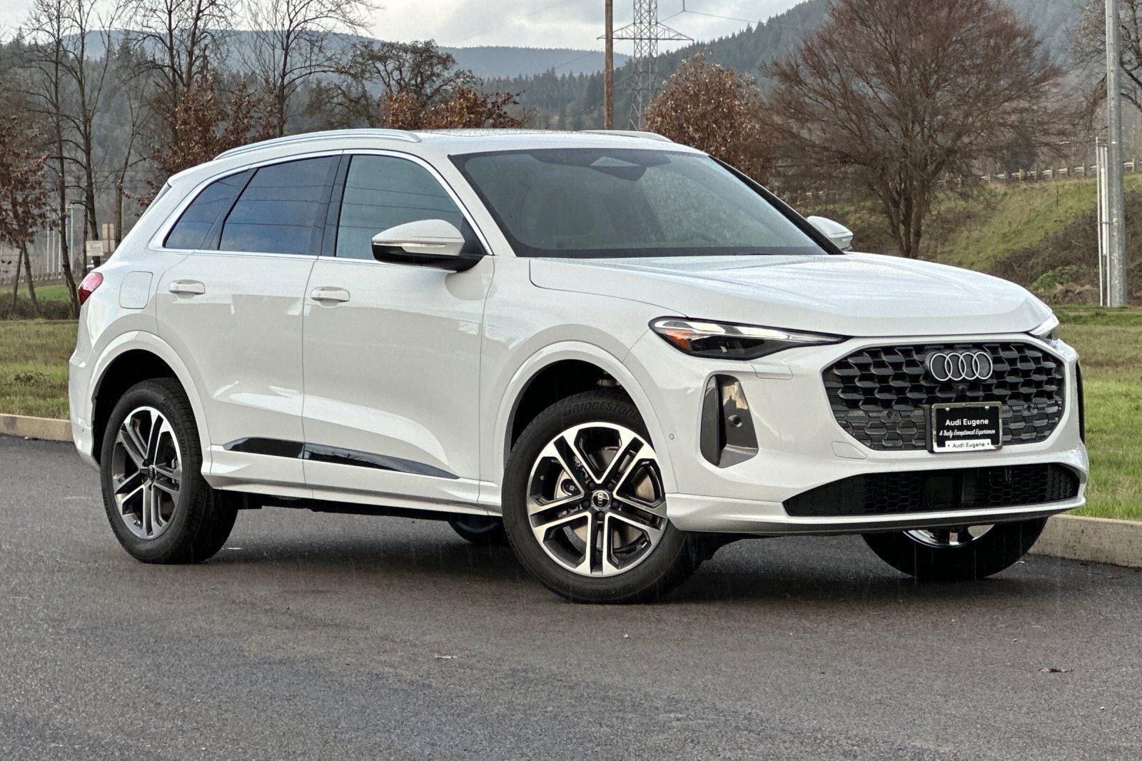 2025 Audi Q5 40 Premium's photo