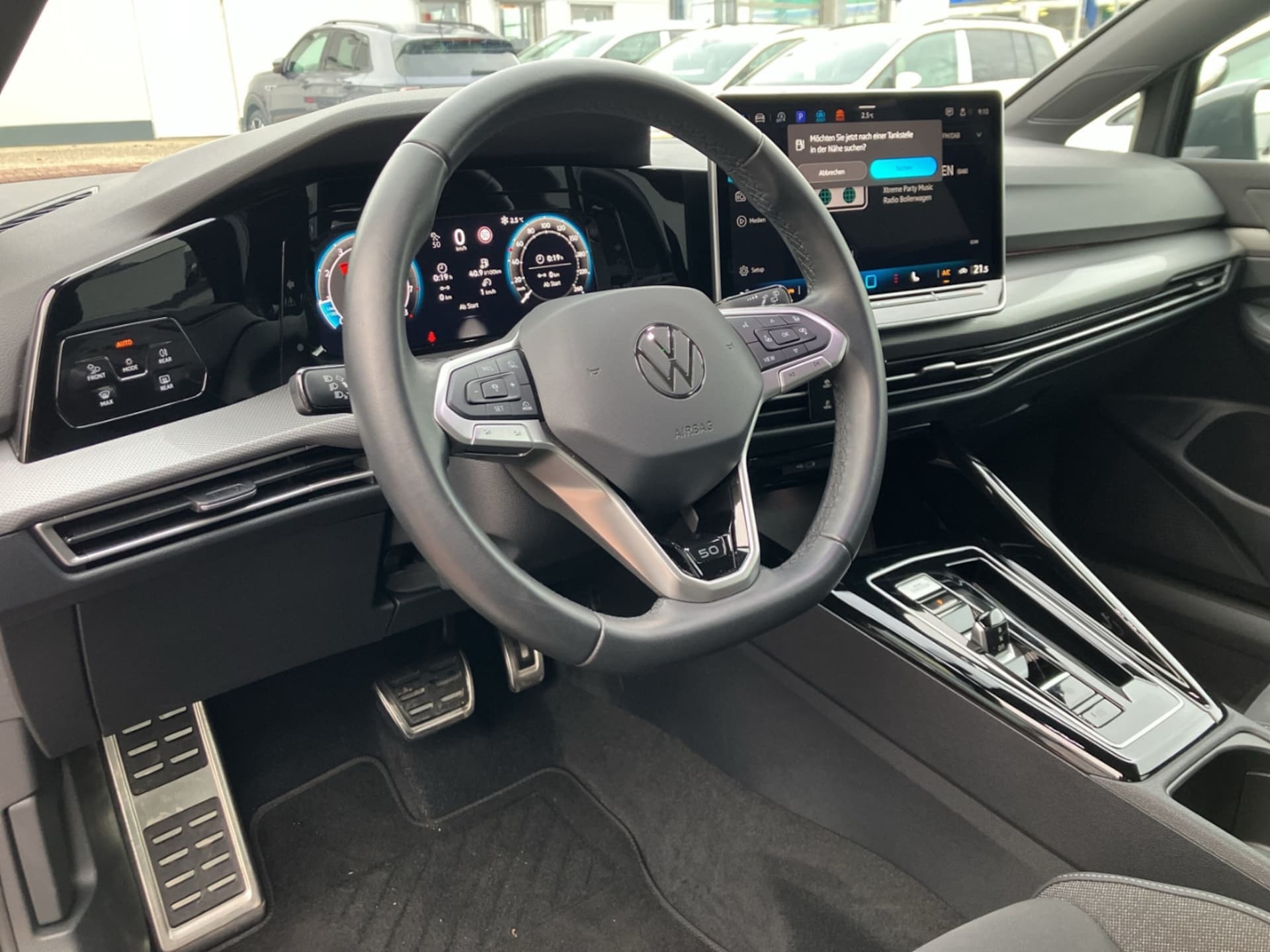 Volkswagen Golf Style
