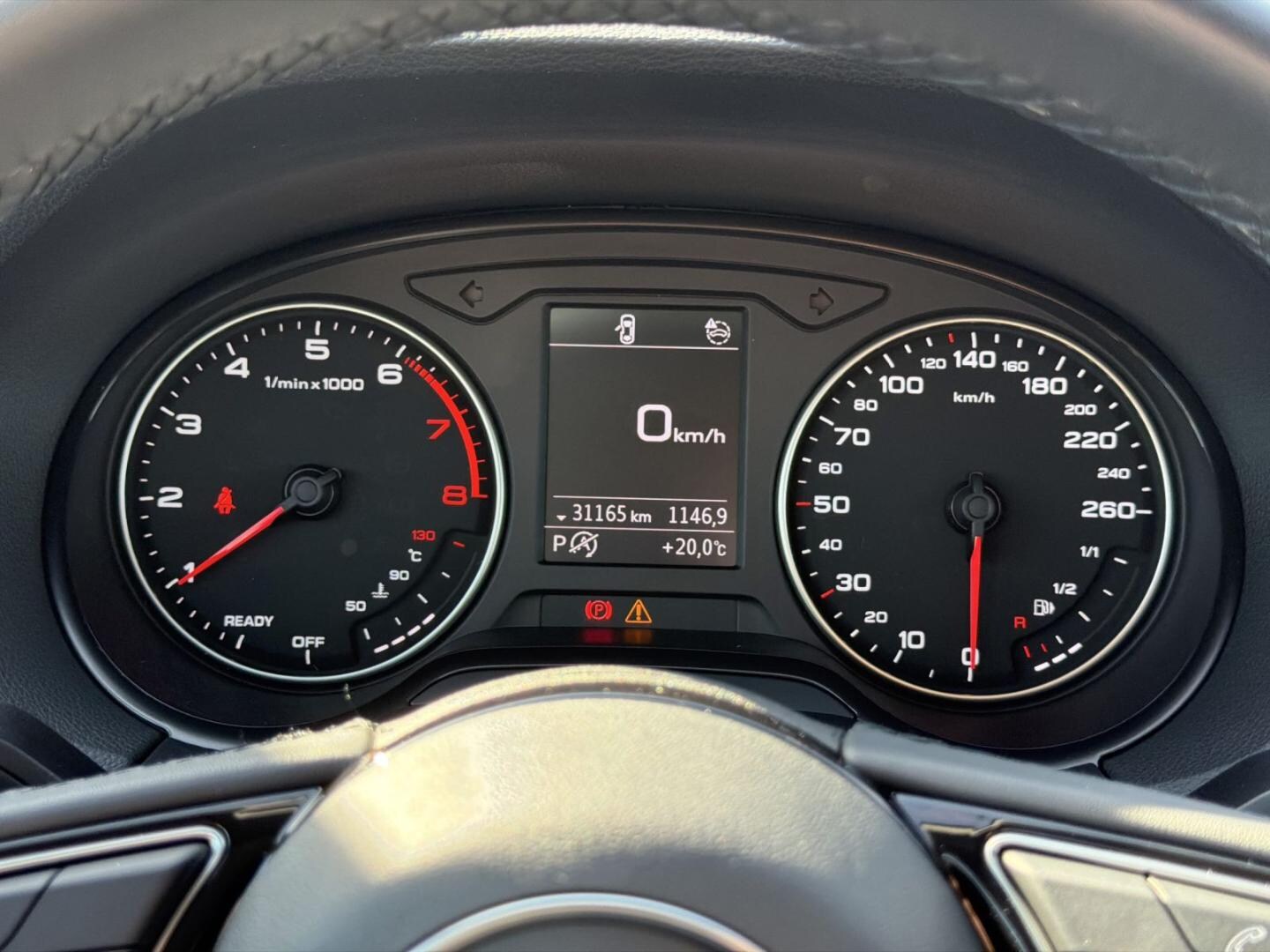 Bild über Audi Q2 advanced 35 TFSI S tronic - für weitere Informationen kontaktieren Sie den Audi Partner
