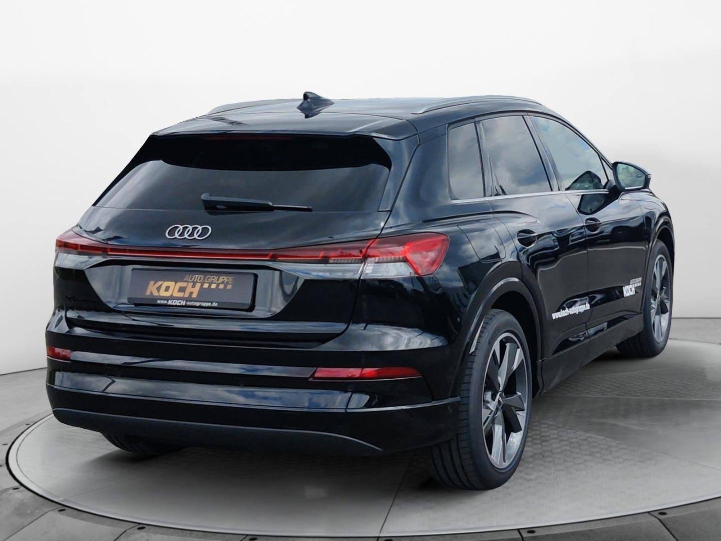 Bild über Audi Q4 SUV e-tron e-tron performance 210 kW - für weitere Informationen kontaktieren Sie den Audi Partner