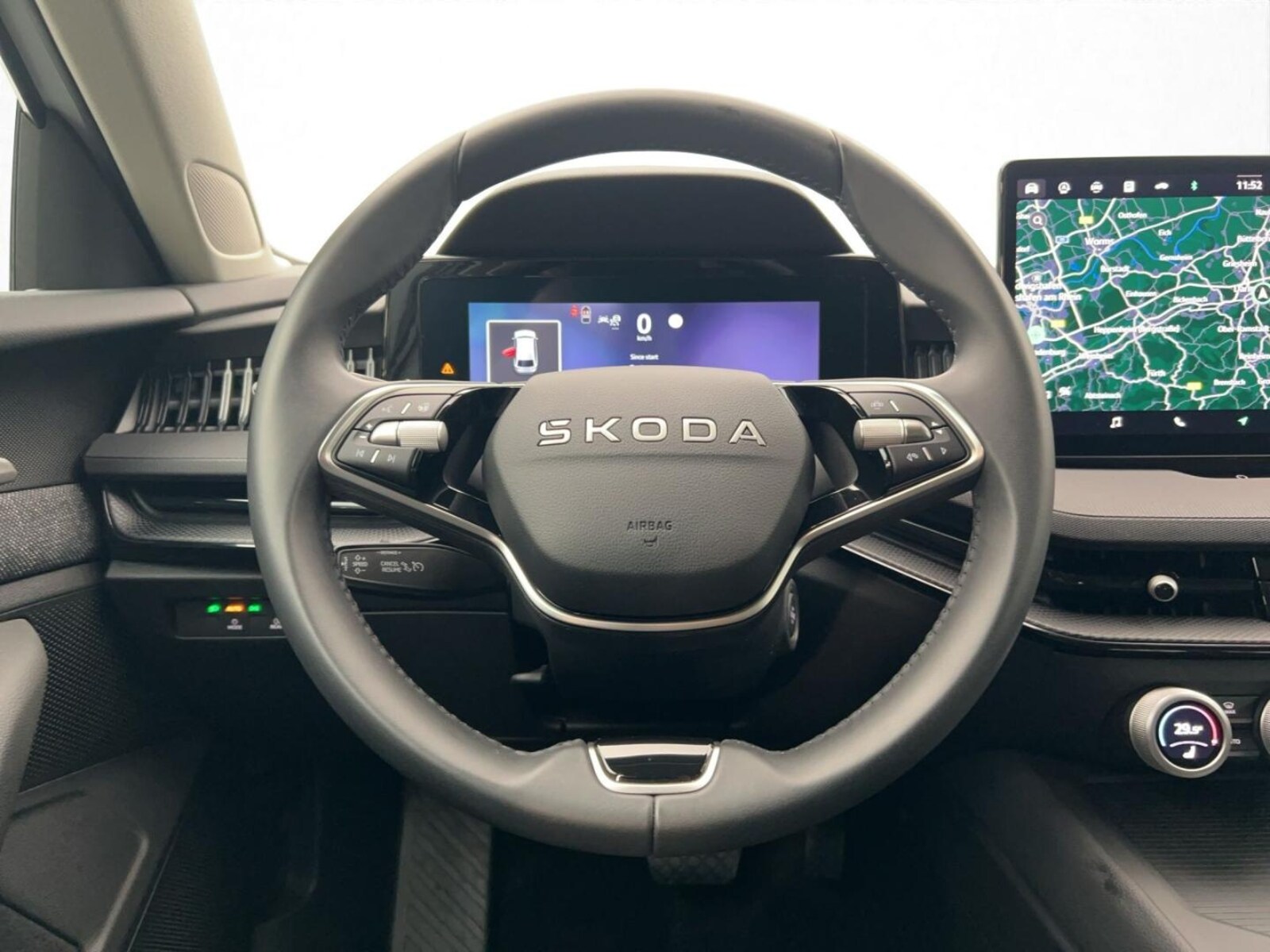 Škoda Superb Combi – Bild 9