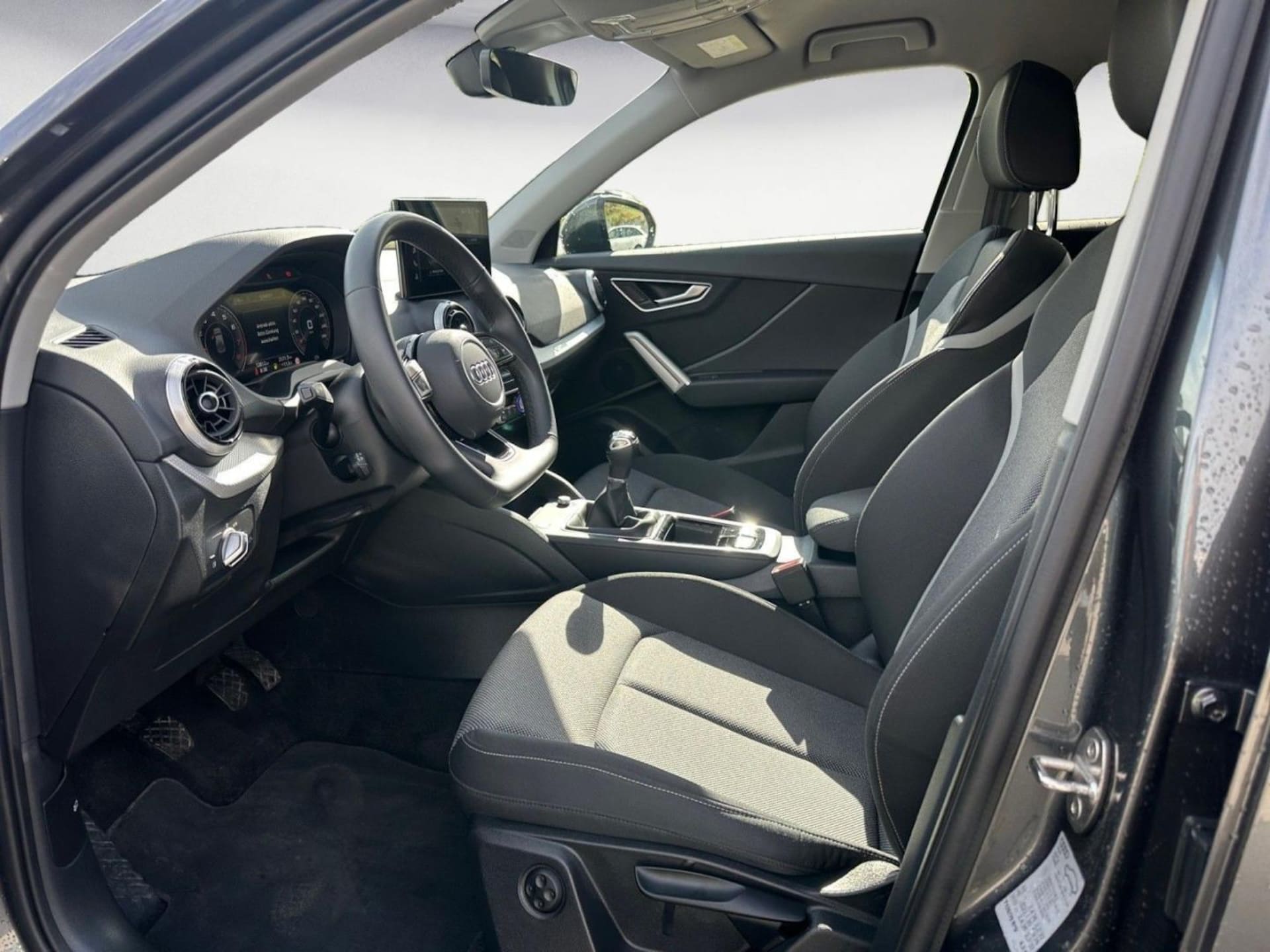 Audi Q2 S line
