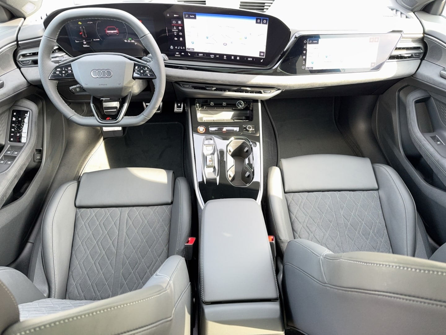 Bild über Audi A5 Avant TDI quattro 150 kW S tronic - für weitere Informationen kontaktieren Sie den Audi Partner
