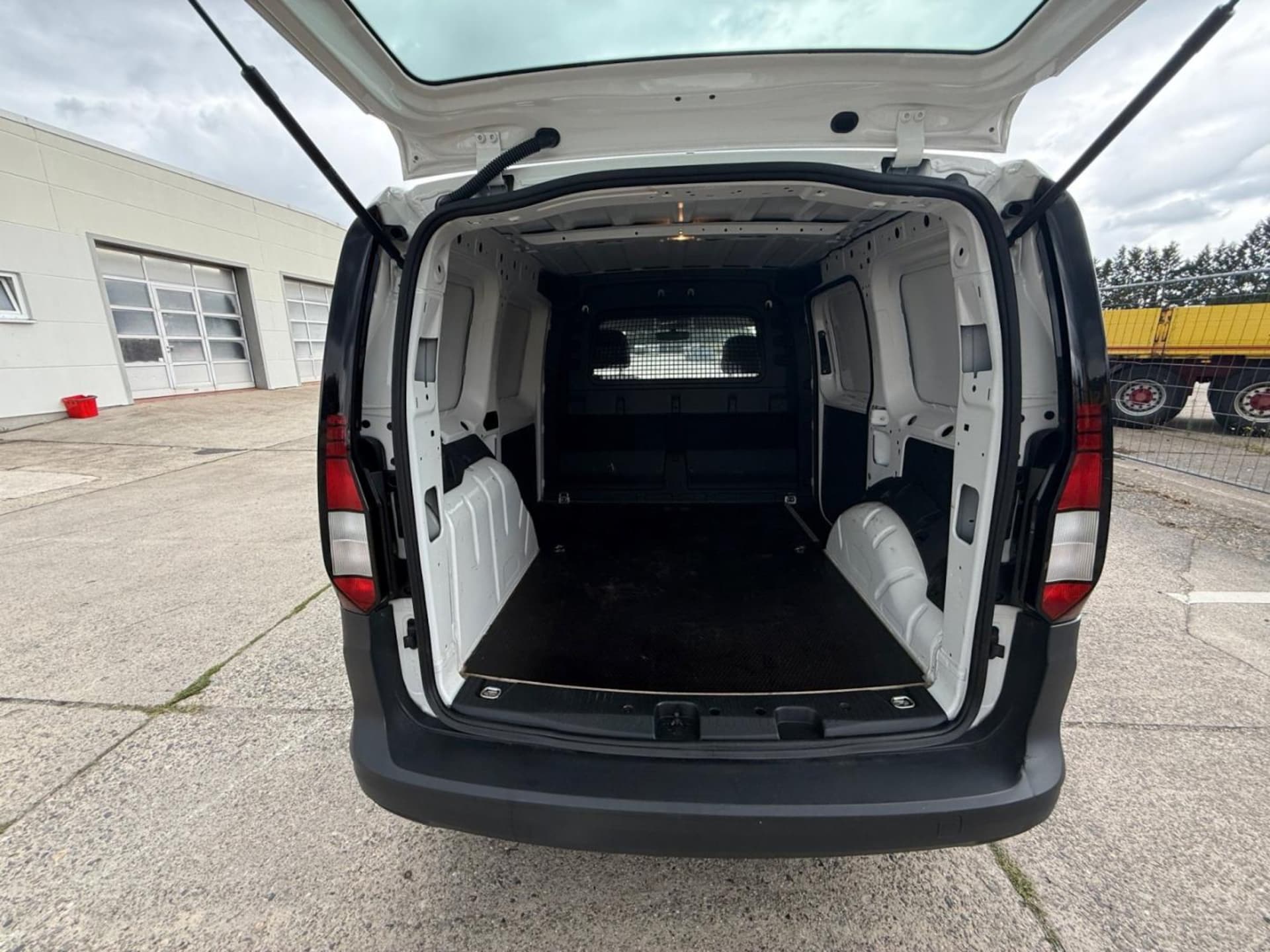 Volkswagen Caddy Cargo